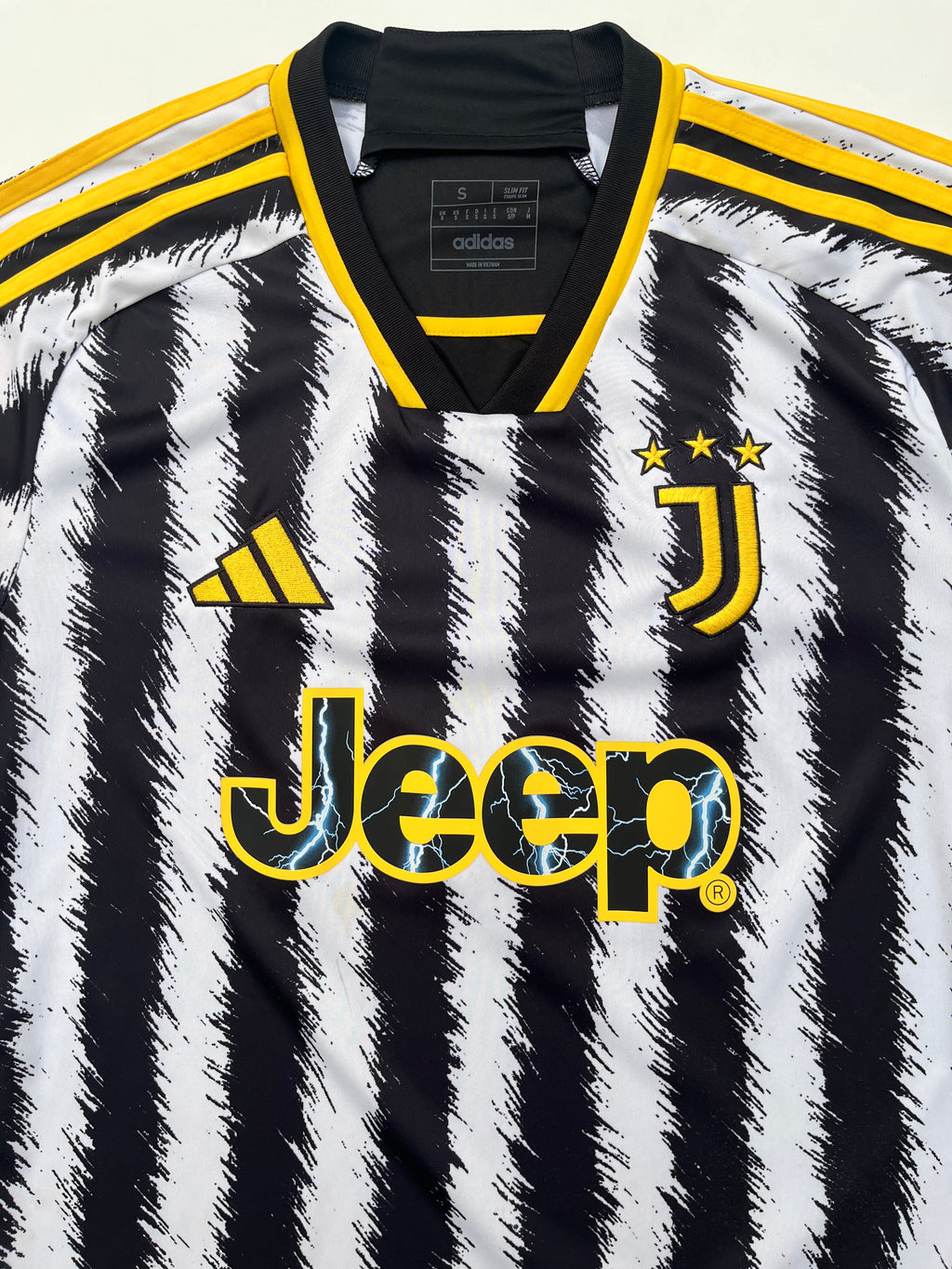 Jersey Juventus Local 2023 2024 (S)