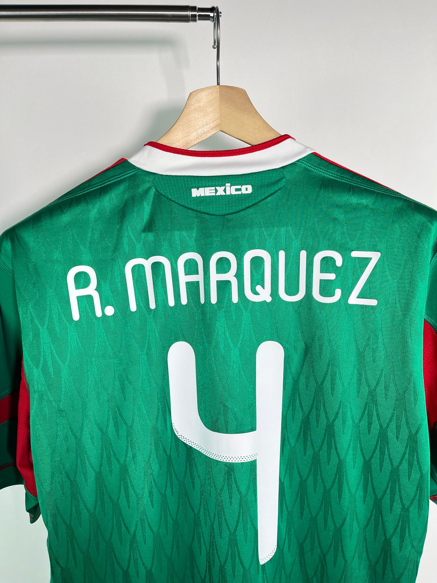 Jersey México Local 2010 2011 *Match Detail vs Francia* Rafael Márquez (L)