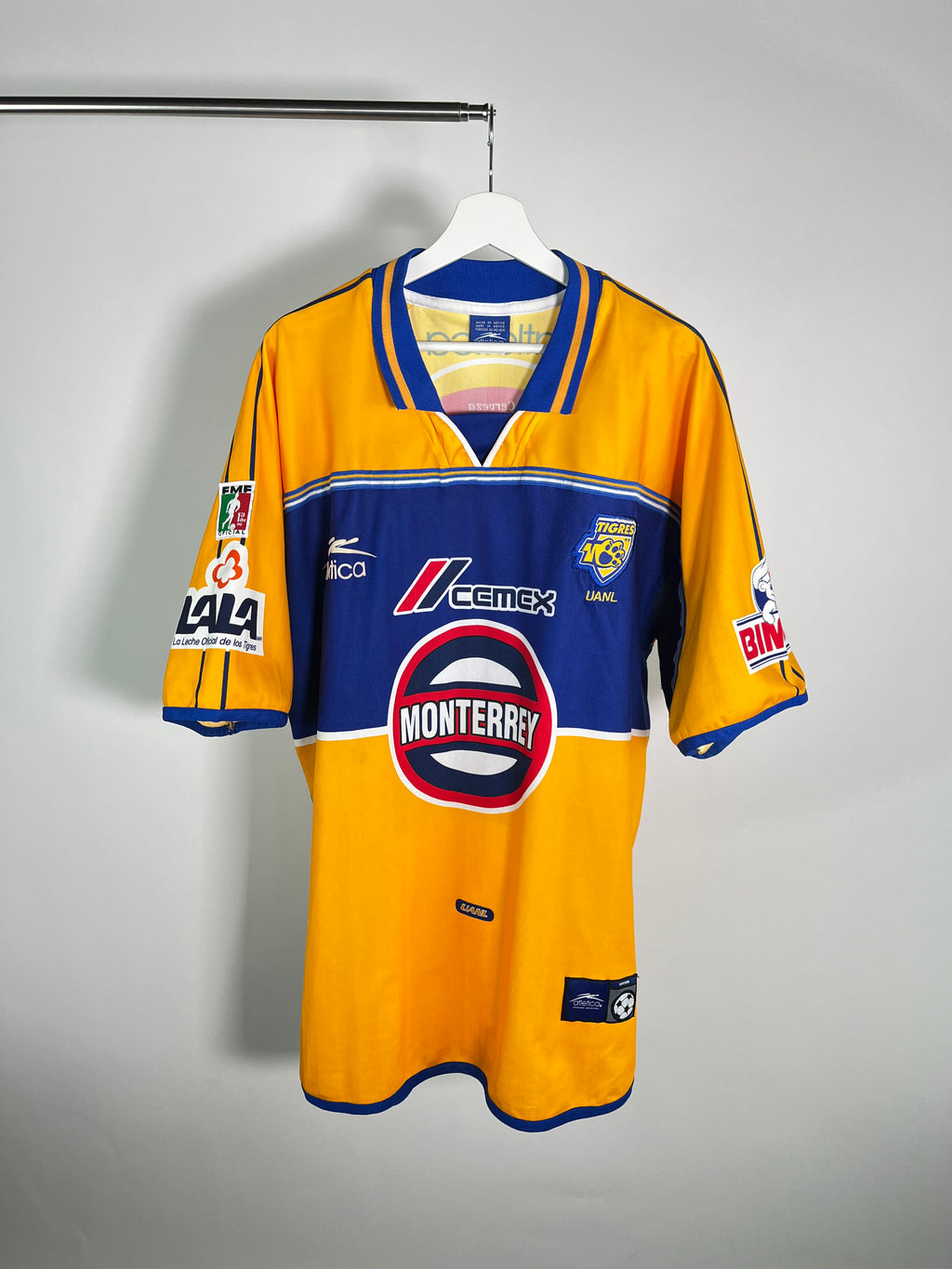 Jersey Tigres Local 2000 2001 (L)