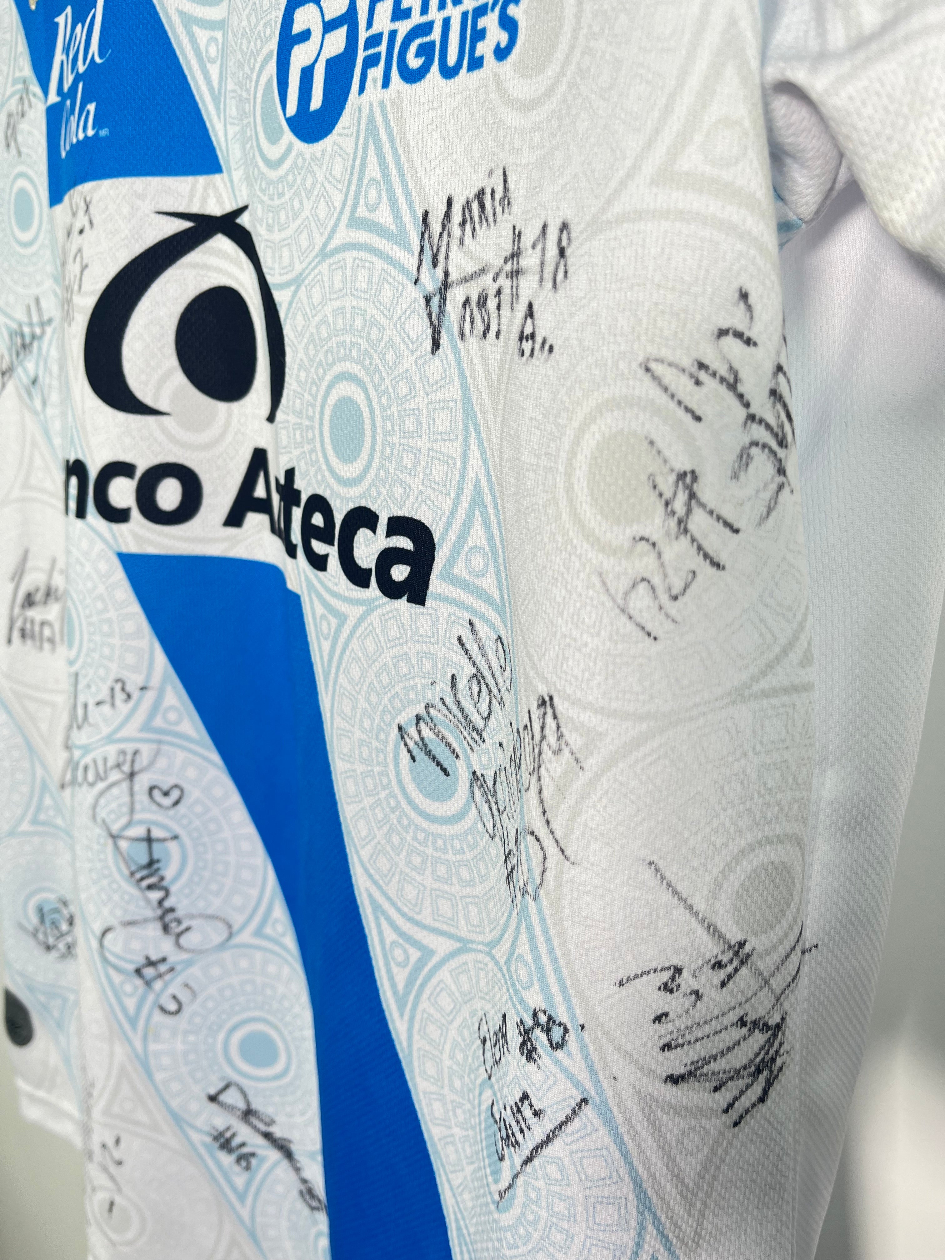 Jersey Puebla Local 2021 2022 Autografiado por Equipo Femenil (L niño)