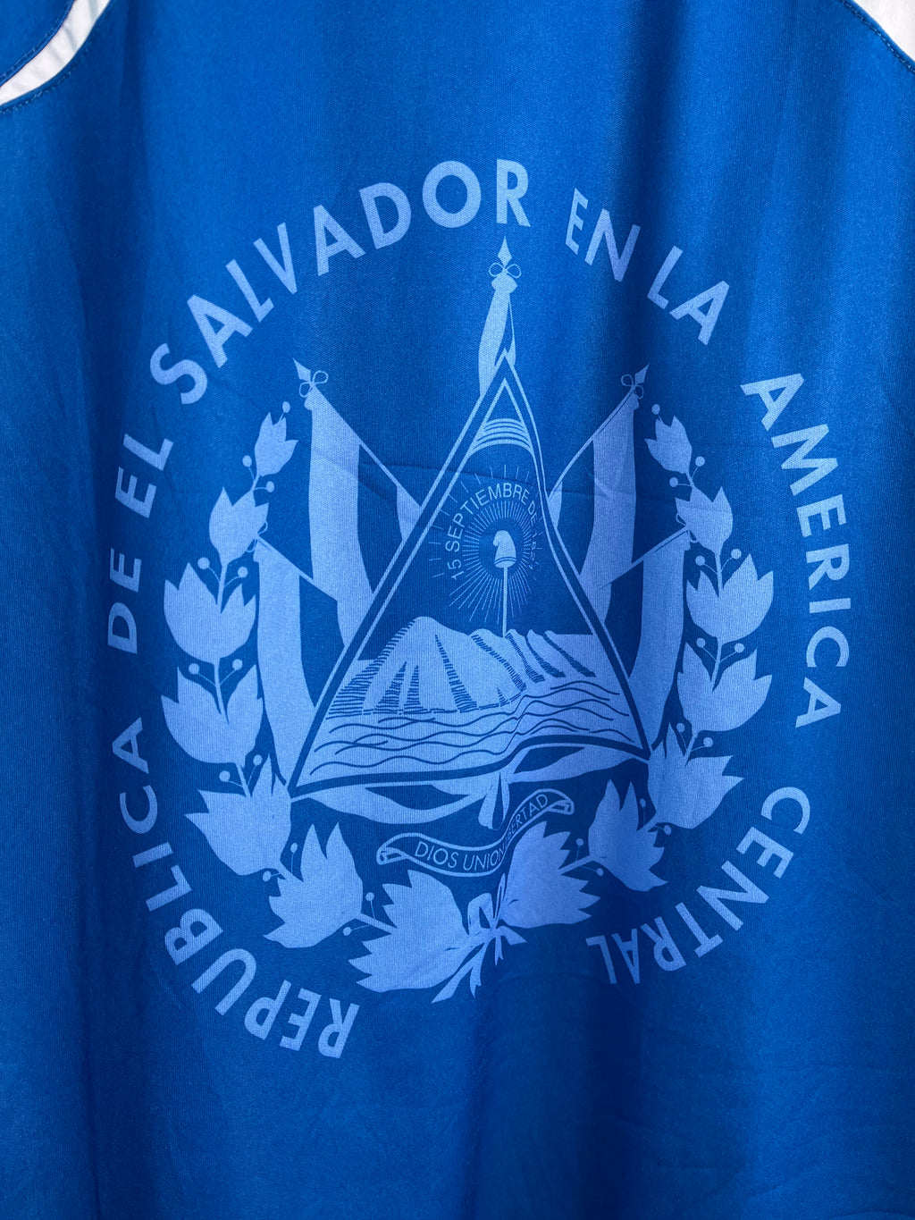 Jersey El Salvador Local 2011 2012 (M)