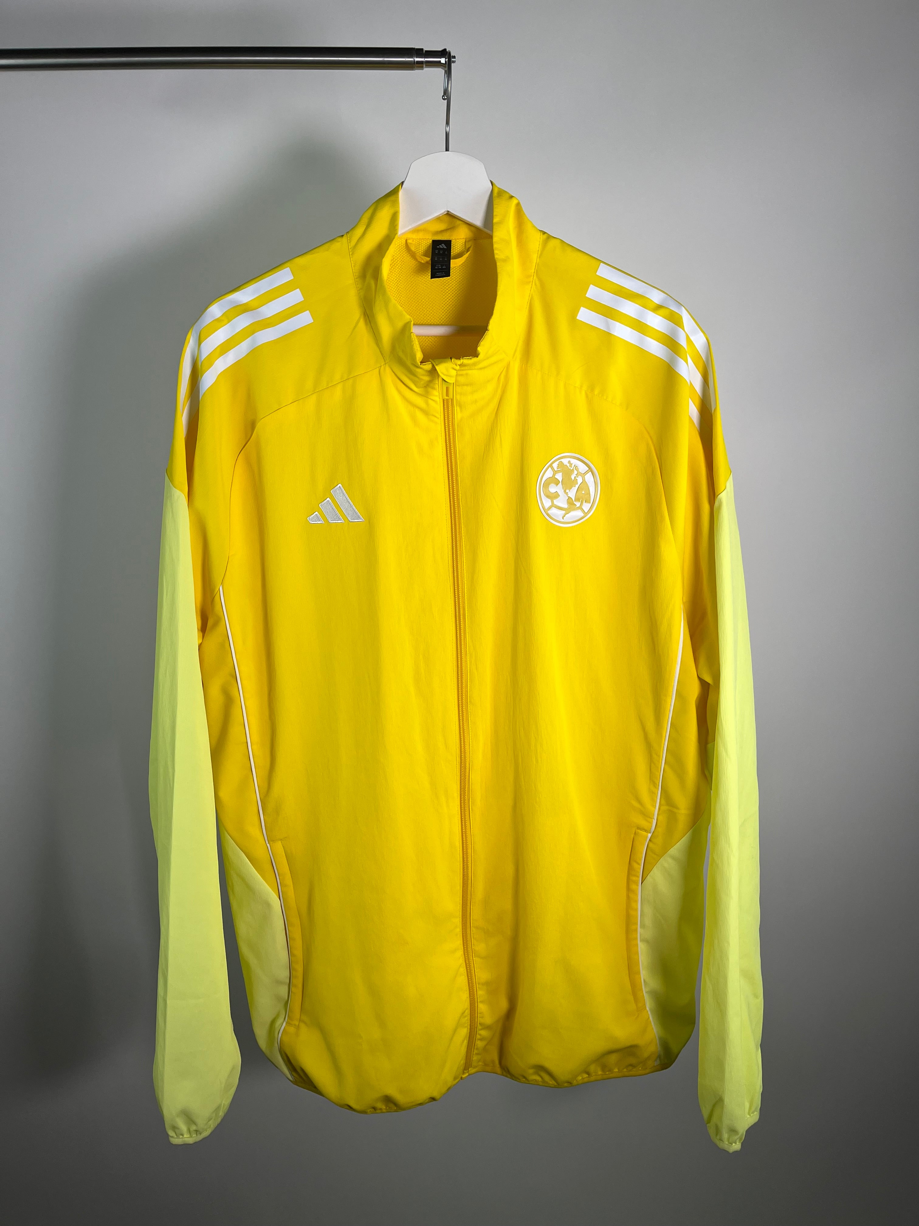 Rompevientos Club América 2025 2026 (XL)