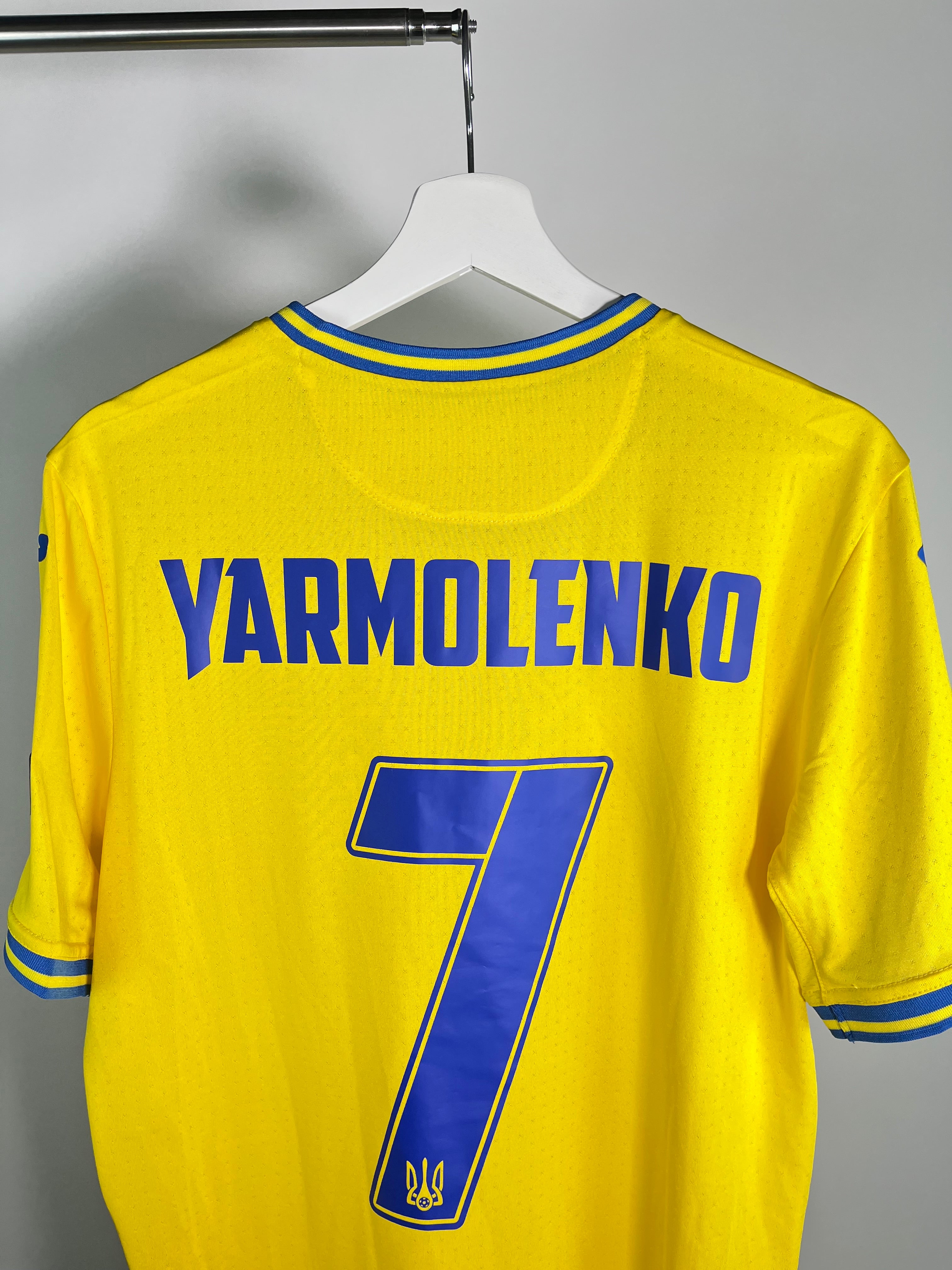 Jersey Ucrania Local 2021 2022 Match Detail vs Inglaterra Andriy Yarmolenko (L)