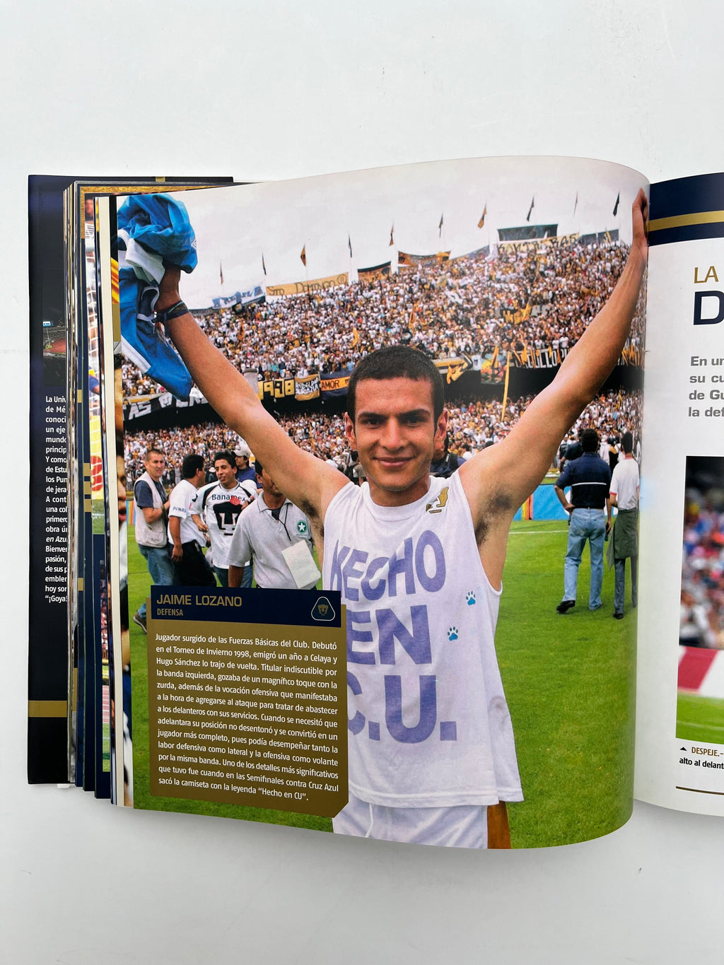 Libro Pumas Campeonatos En Azul y Oro Edición Pasta Dura