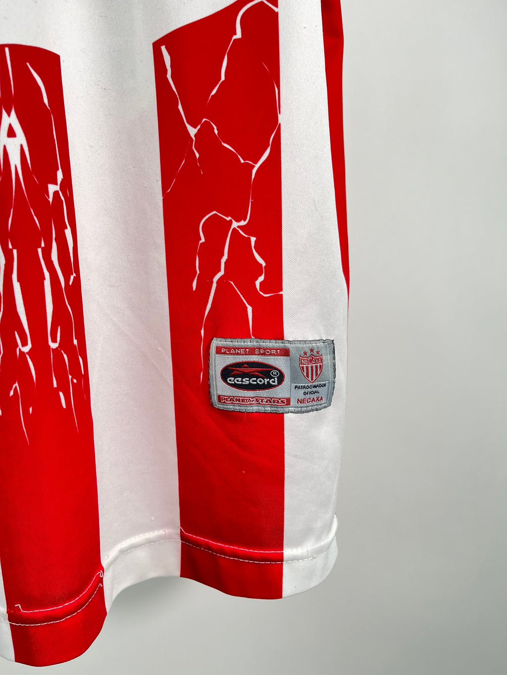 Jersey Necaxa Local 2000 Utilería (L)