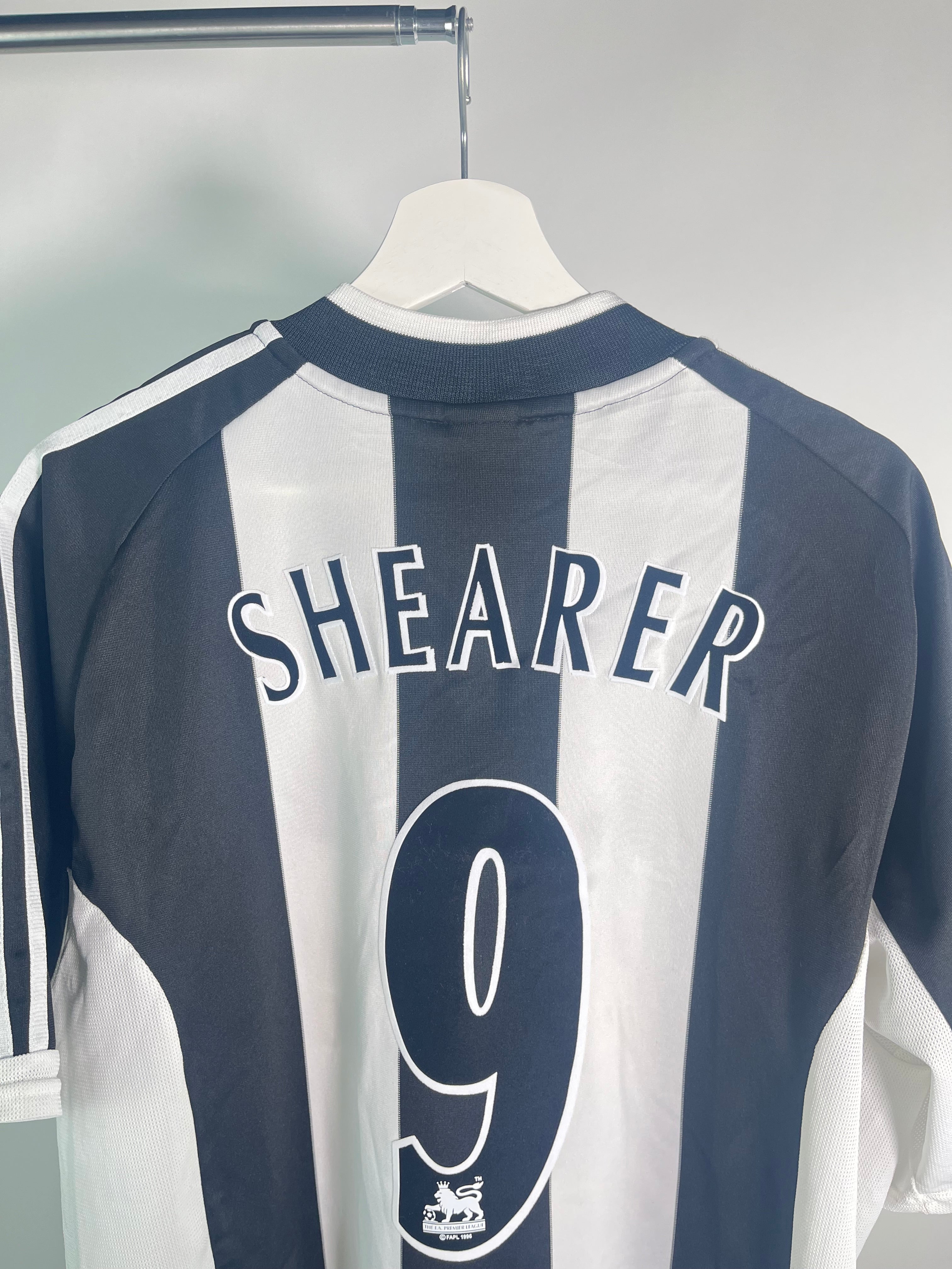 Jersey Newcastle Local 2001 2002 Alan Shearer (XL)