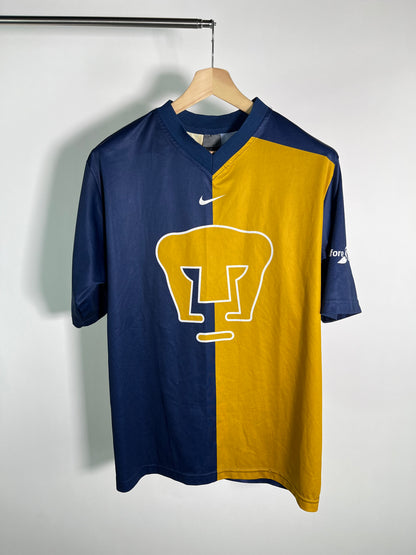 Jersey Pumas Local 2001 2002 *Versión Cuello V* (L)