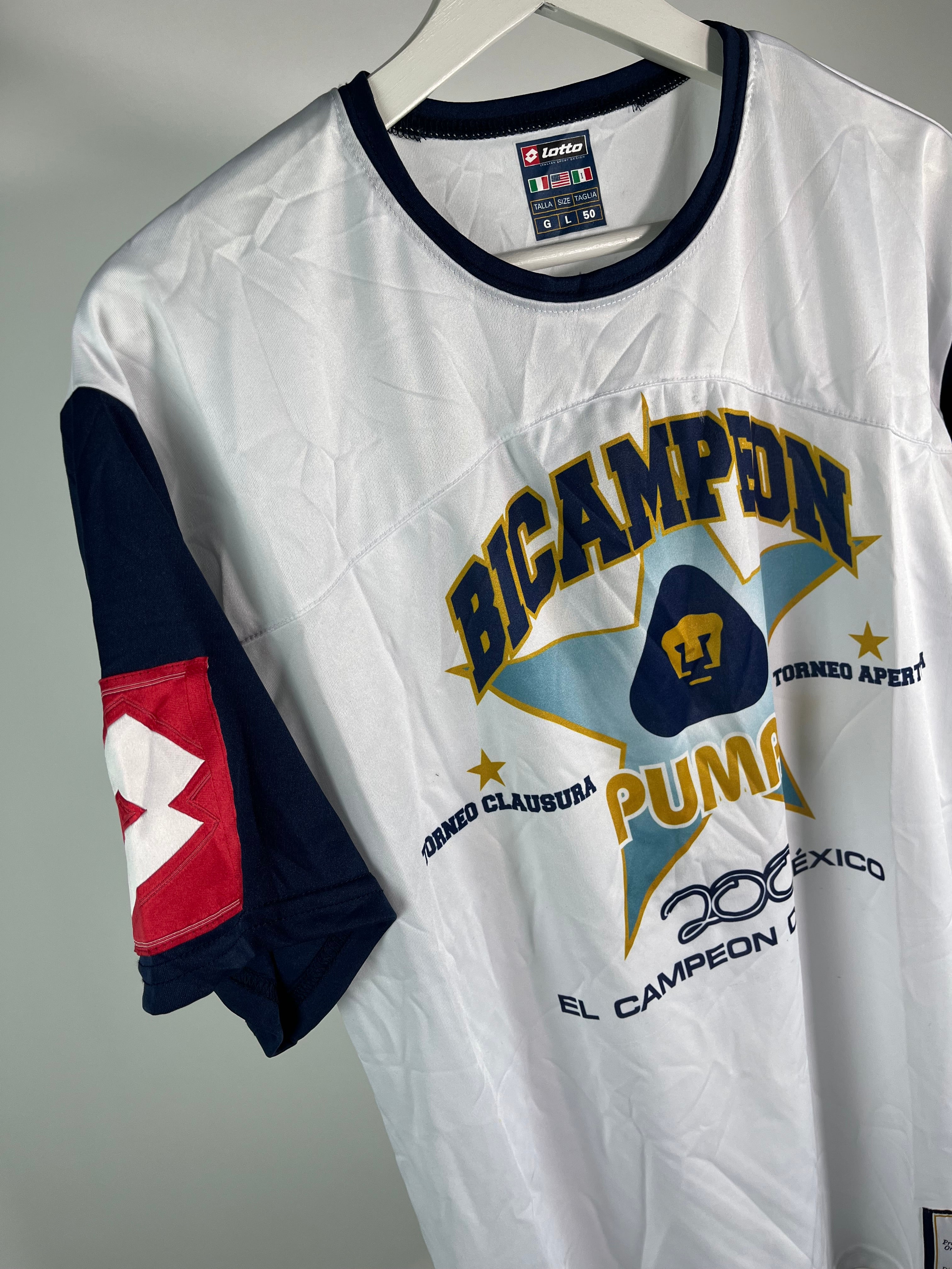 Playera Pumas Especial Bicampeonato 2004 (L)