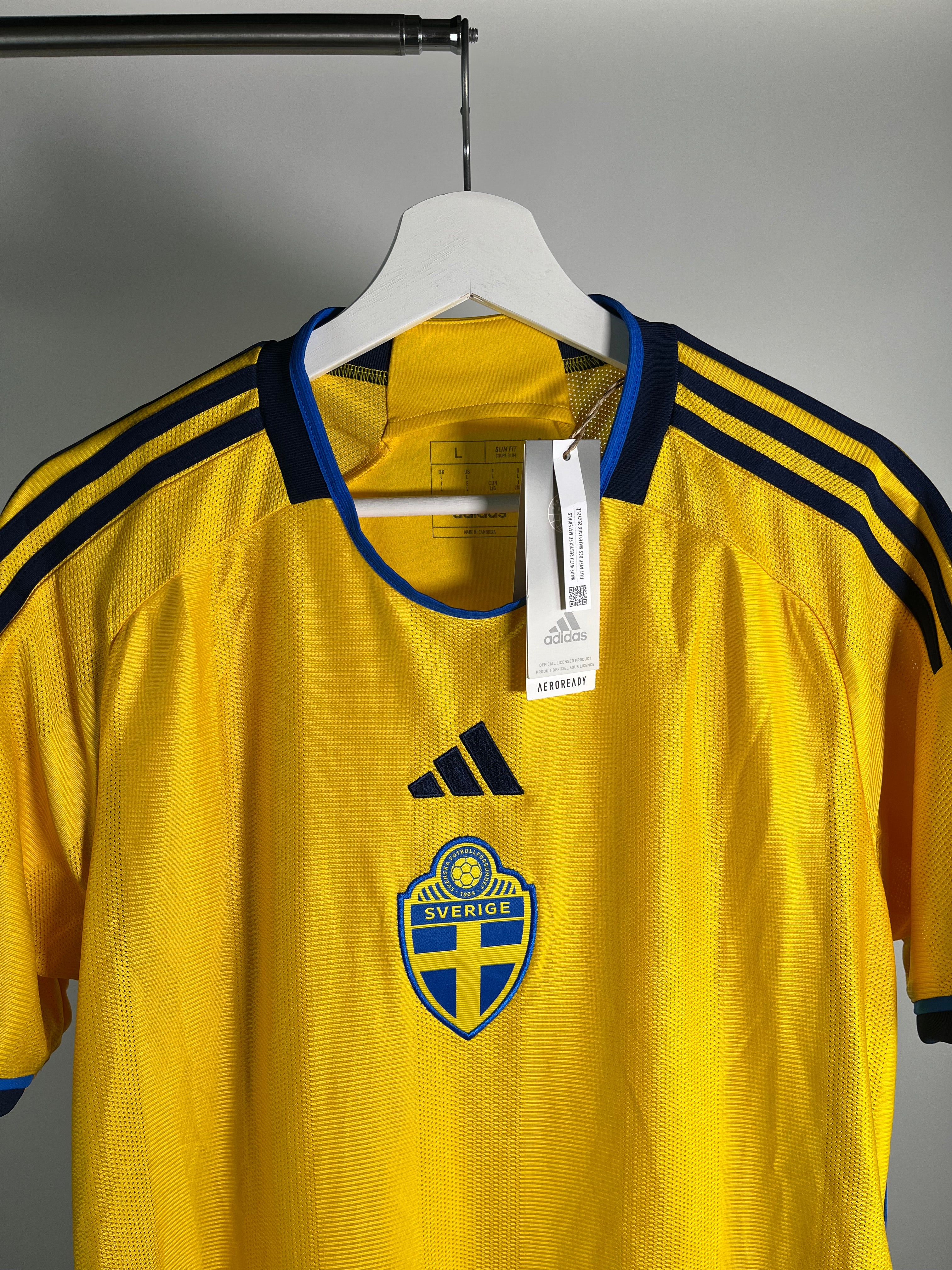 Jersey Suecia Local 2022 2024 *C/Etiquetas* (L)