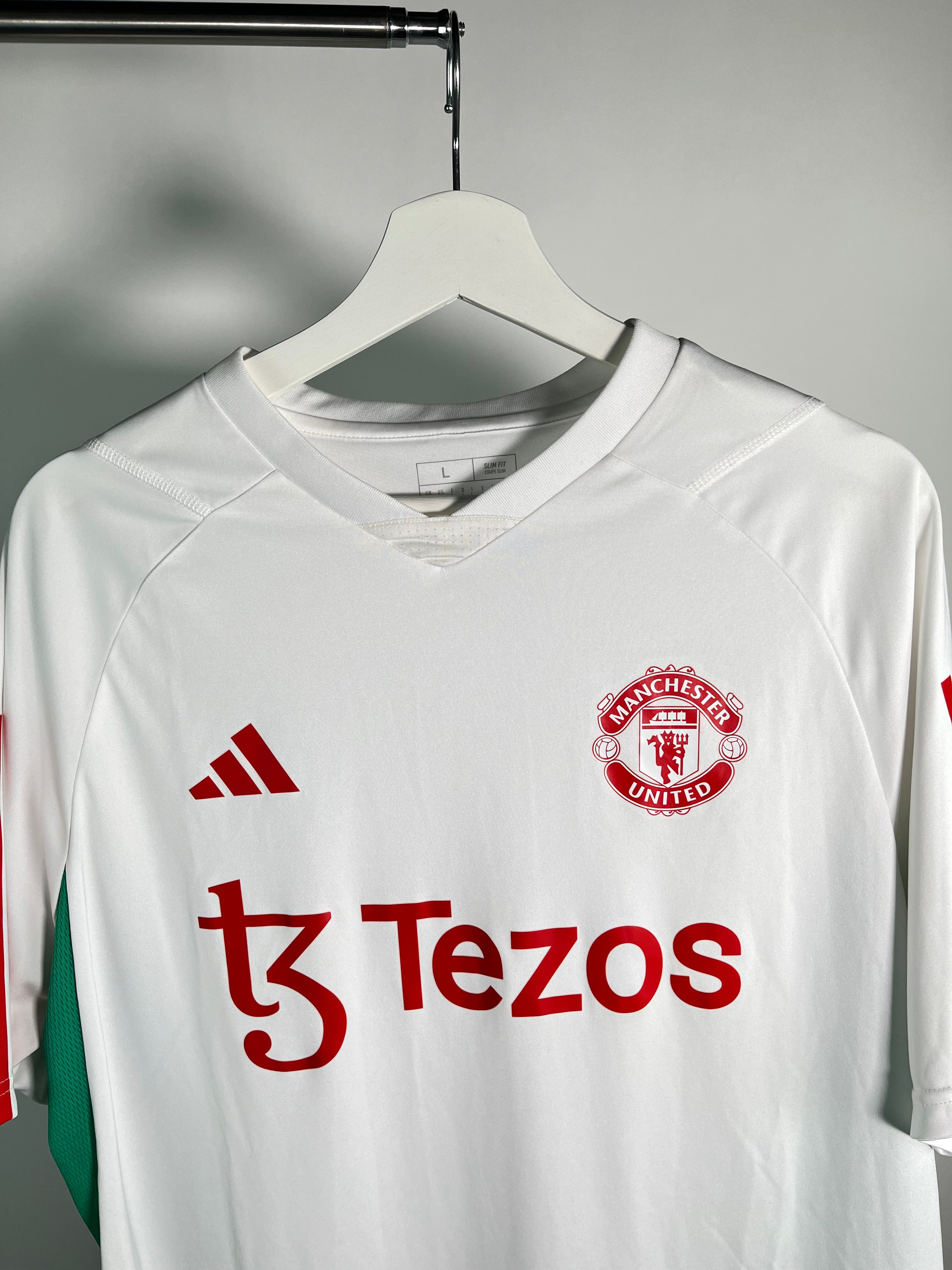Jersey Manchester United Entrenamiento 2023 2024 (L)