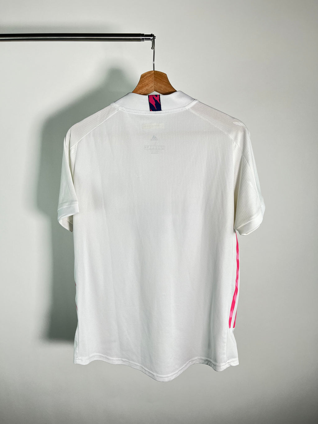 Jersey Real Madrid Local 2020 2021 Versión Jugador (L mujer)