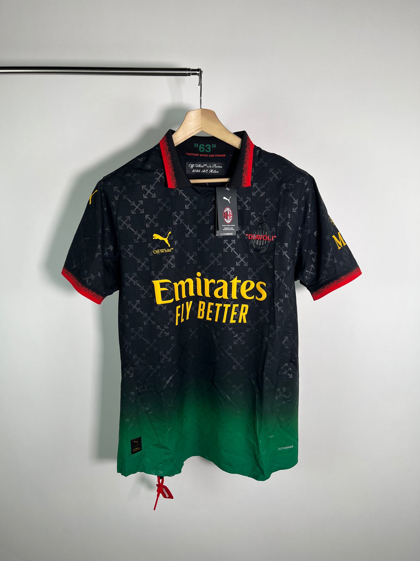 Jersey AC Milan Especial 2024 2025 Versión Jugador Diavoli *C/Etiquetas* Incluye Caja (XL)