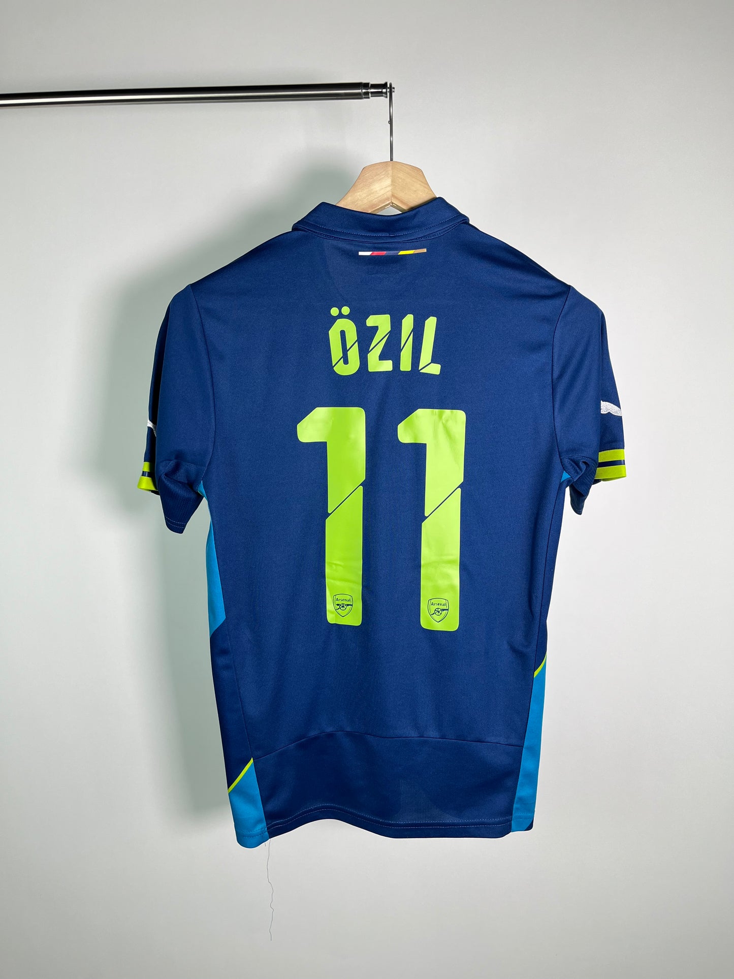 Jersey Arsenal Tercera 2014 2015 Mesut Özil (XS)