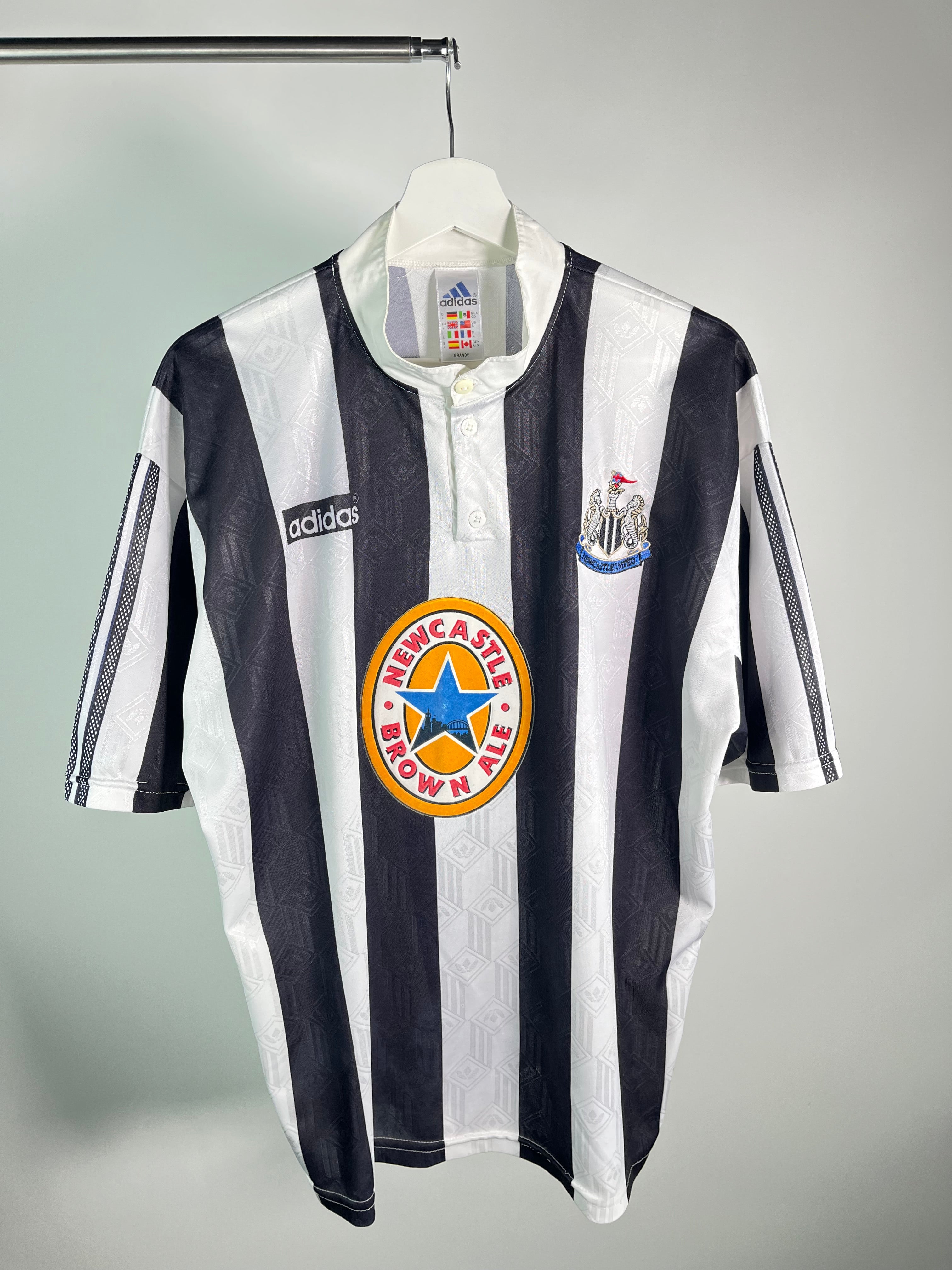 Jersey Newcastle Local 1996 1997 Alan Shearer (L)