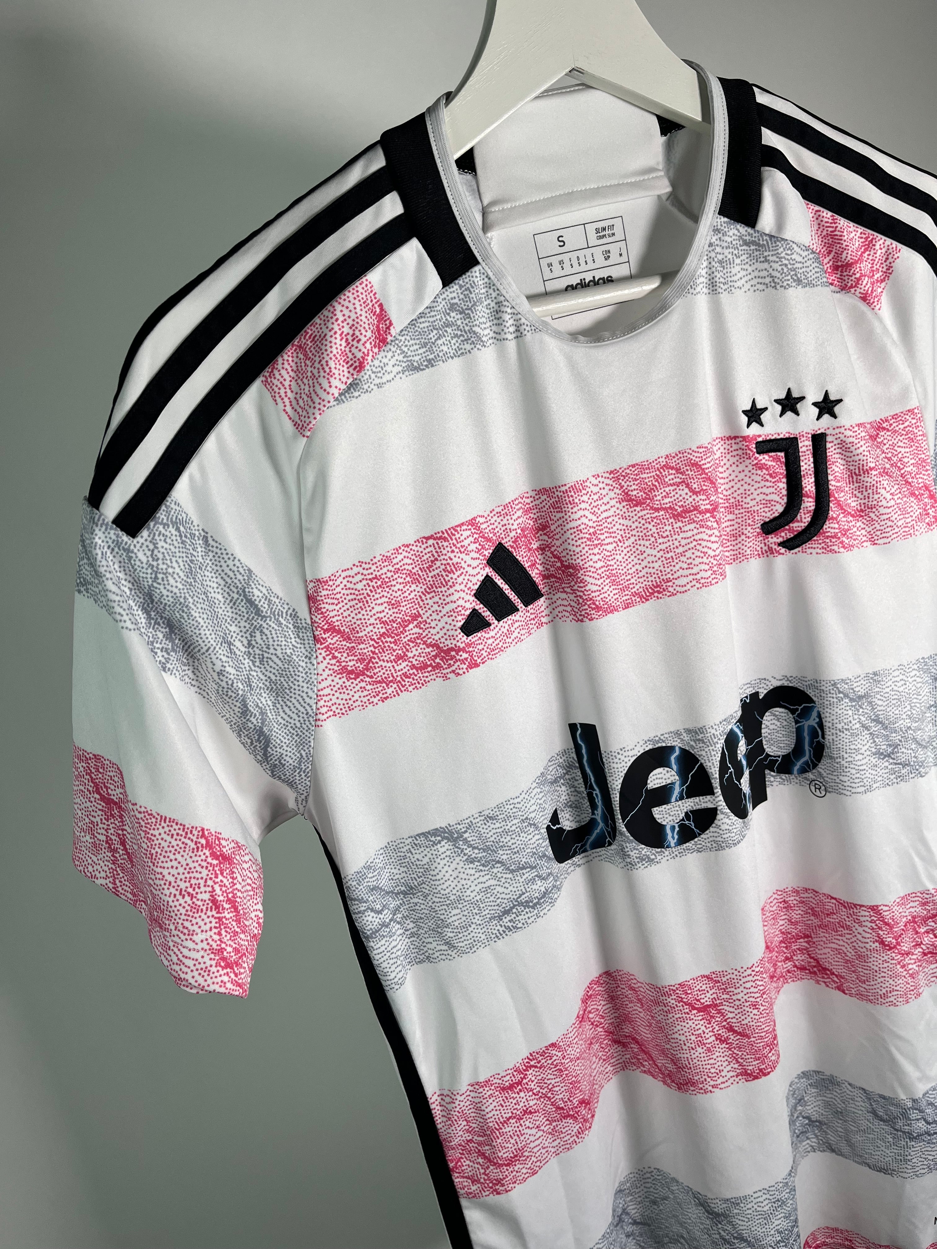 Jersey Juventus Local 2023 2024 (S)