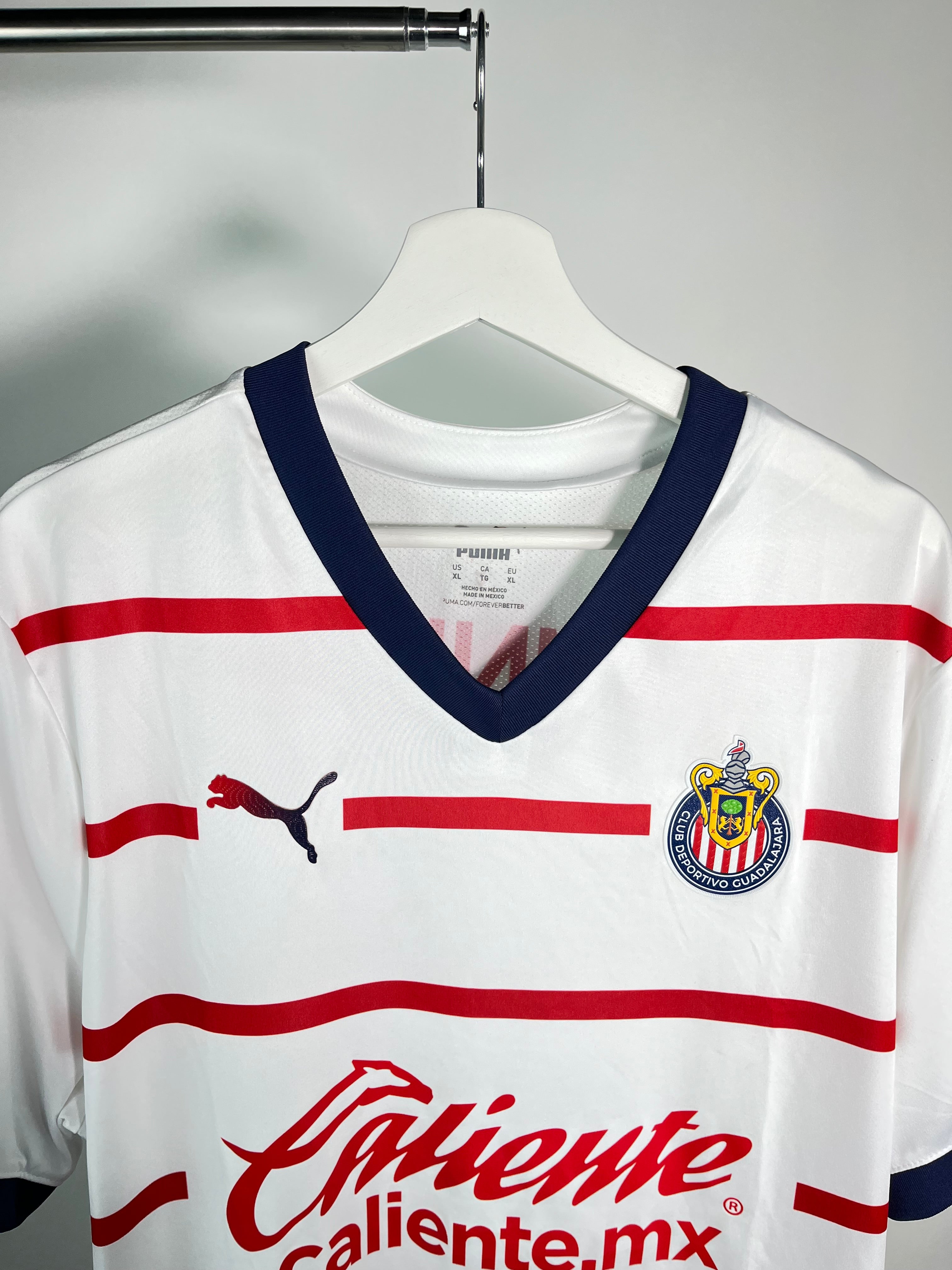 Jersey Chivas Visita 2023 2024 *C/Etiquetas* (XL)