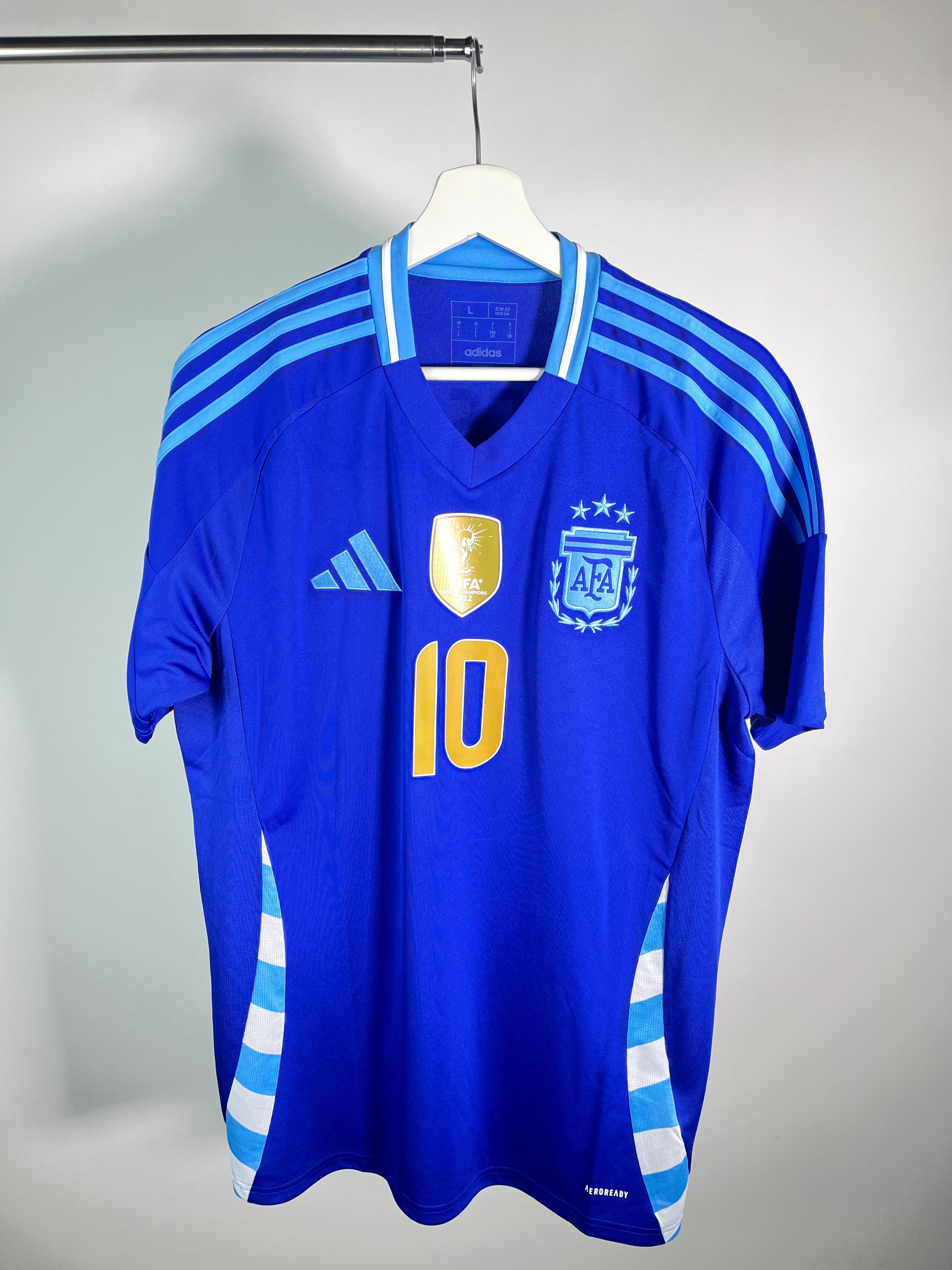 Jersey Argentina Visita 2024 2026 Lionel Messi (L)