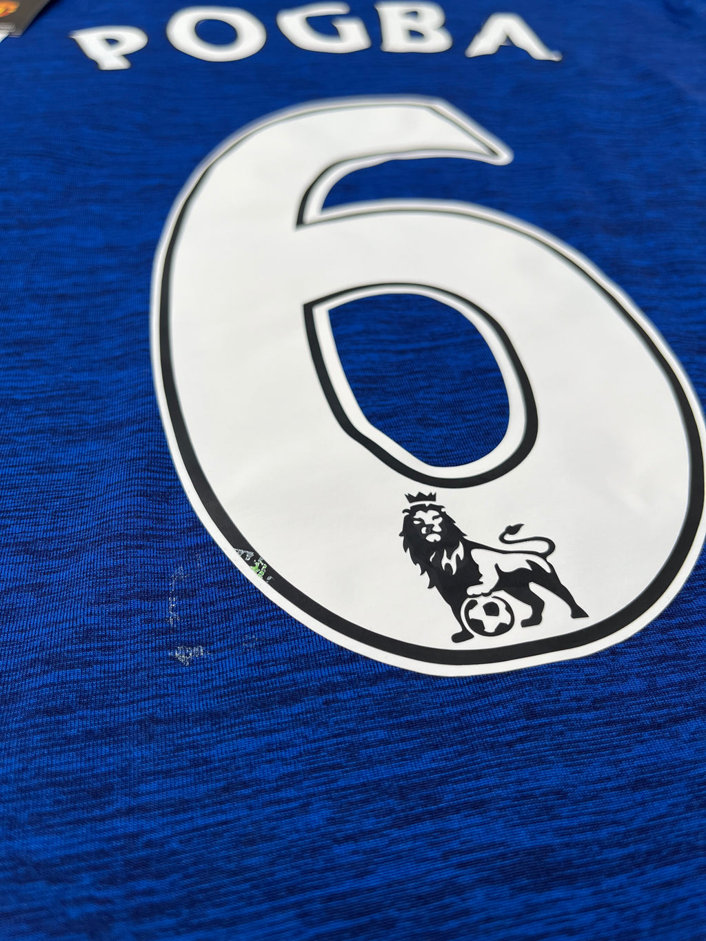 Jersey Manchester United Visita 2016 2017 Paul Pogba (L)
