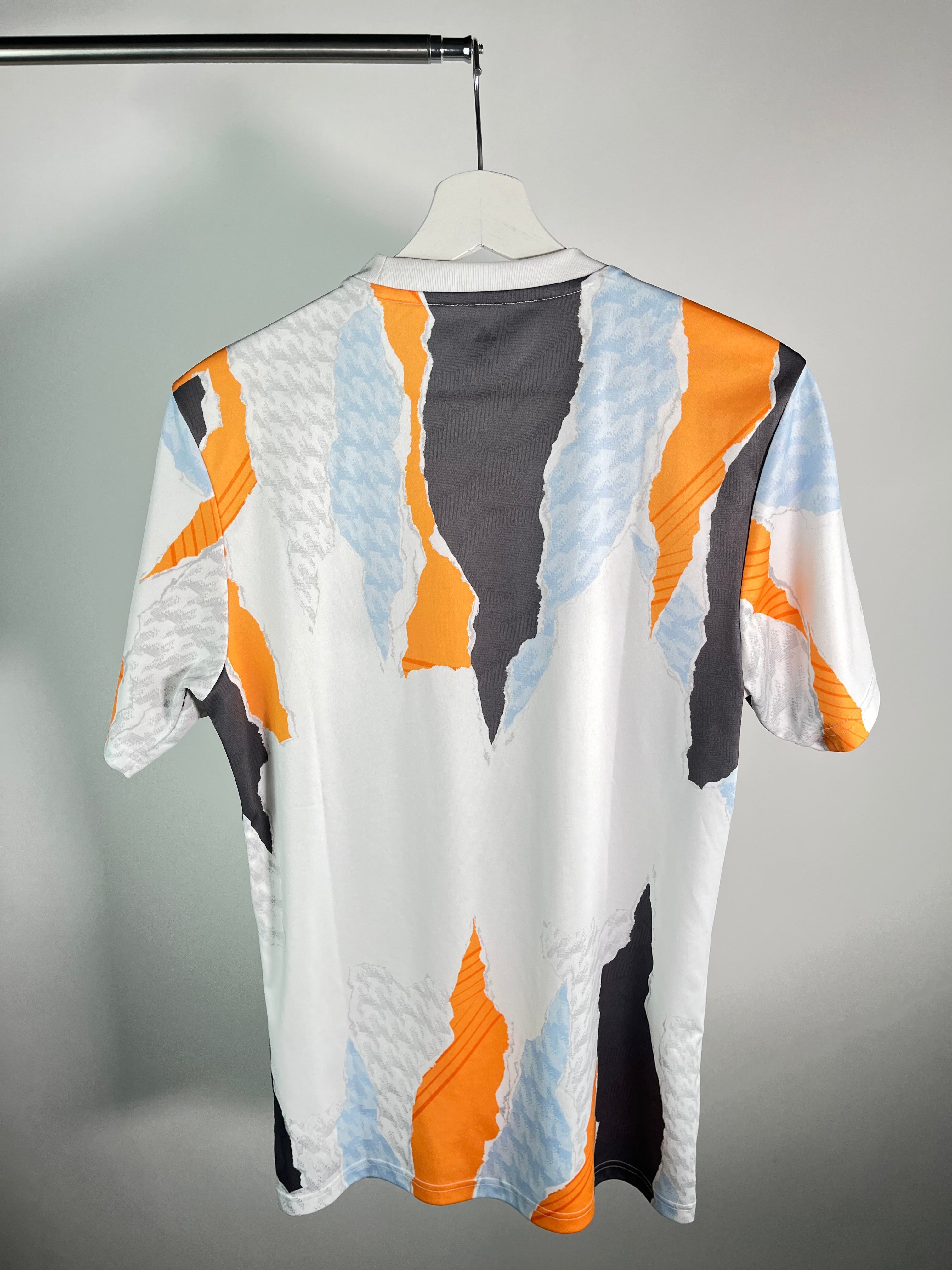 Jersey Real Madrid Entrenamiento 2024 2025 (S)