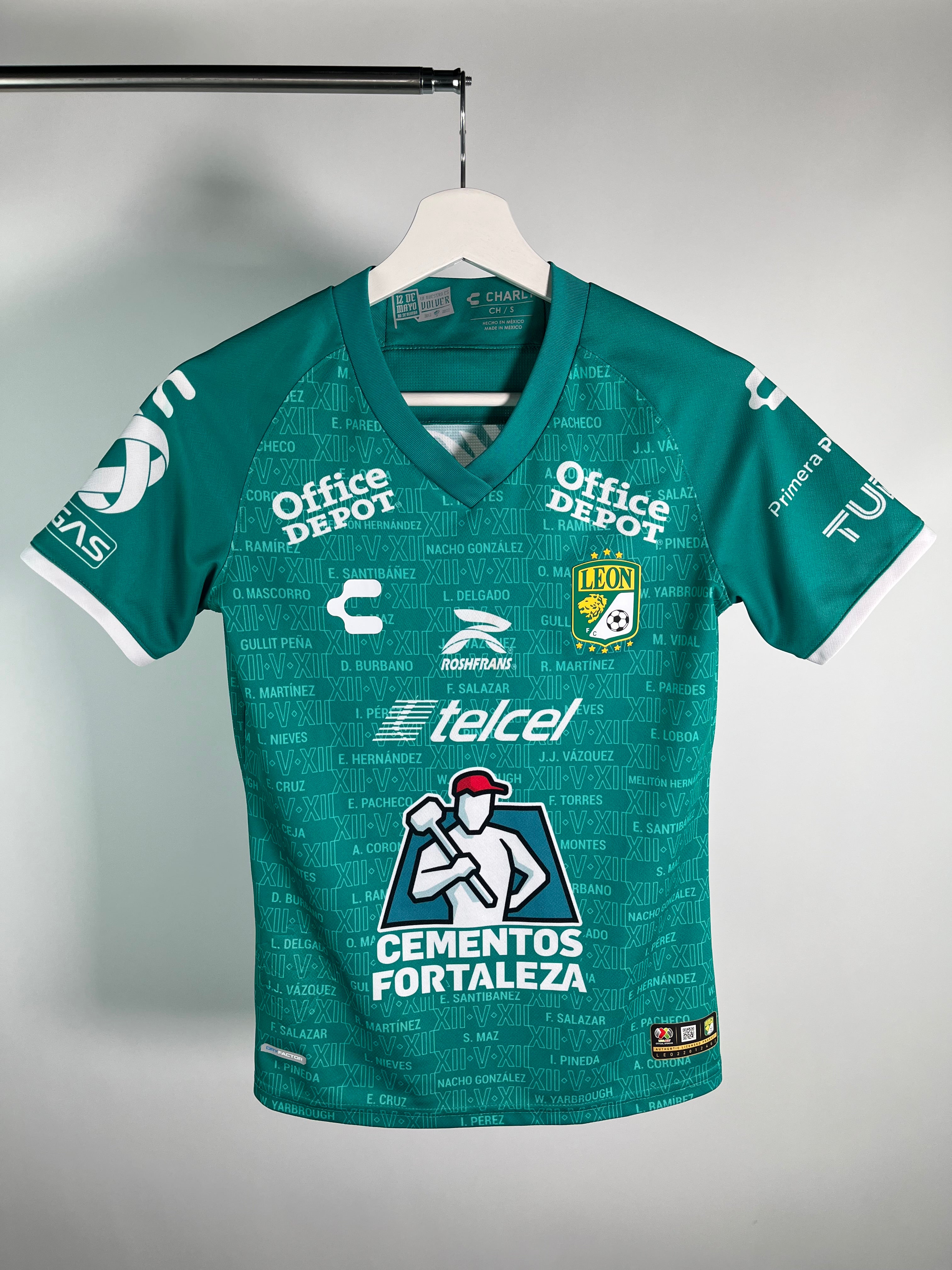 Jersey León Local 2022 2023 (S Mujer)