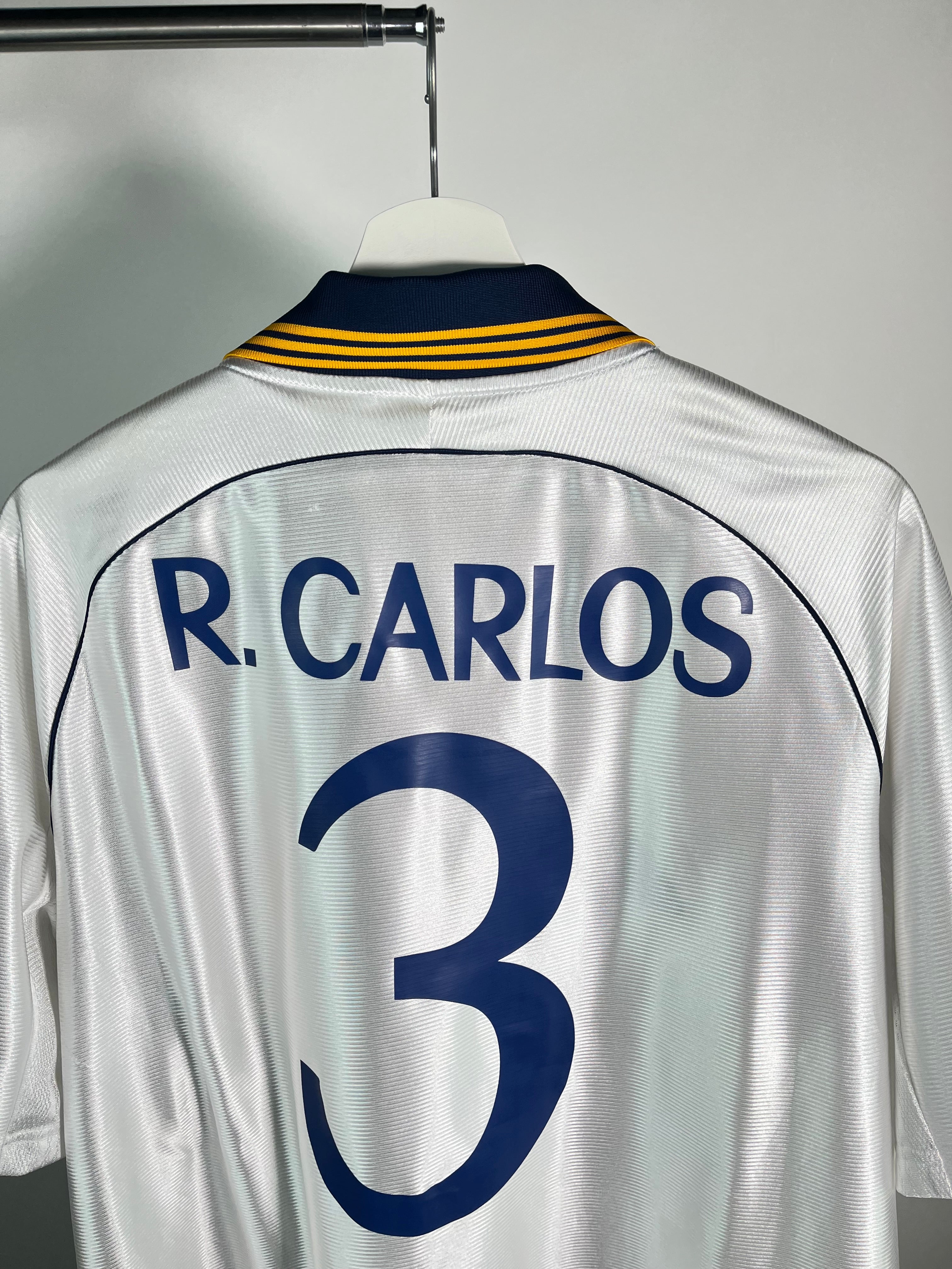 Jersey Real Madrid Local 1999 2000 *Reedición* Roberto Carlos (XL)