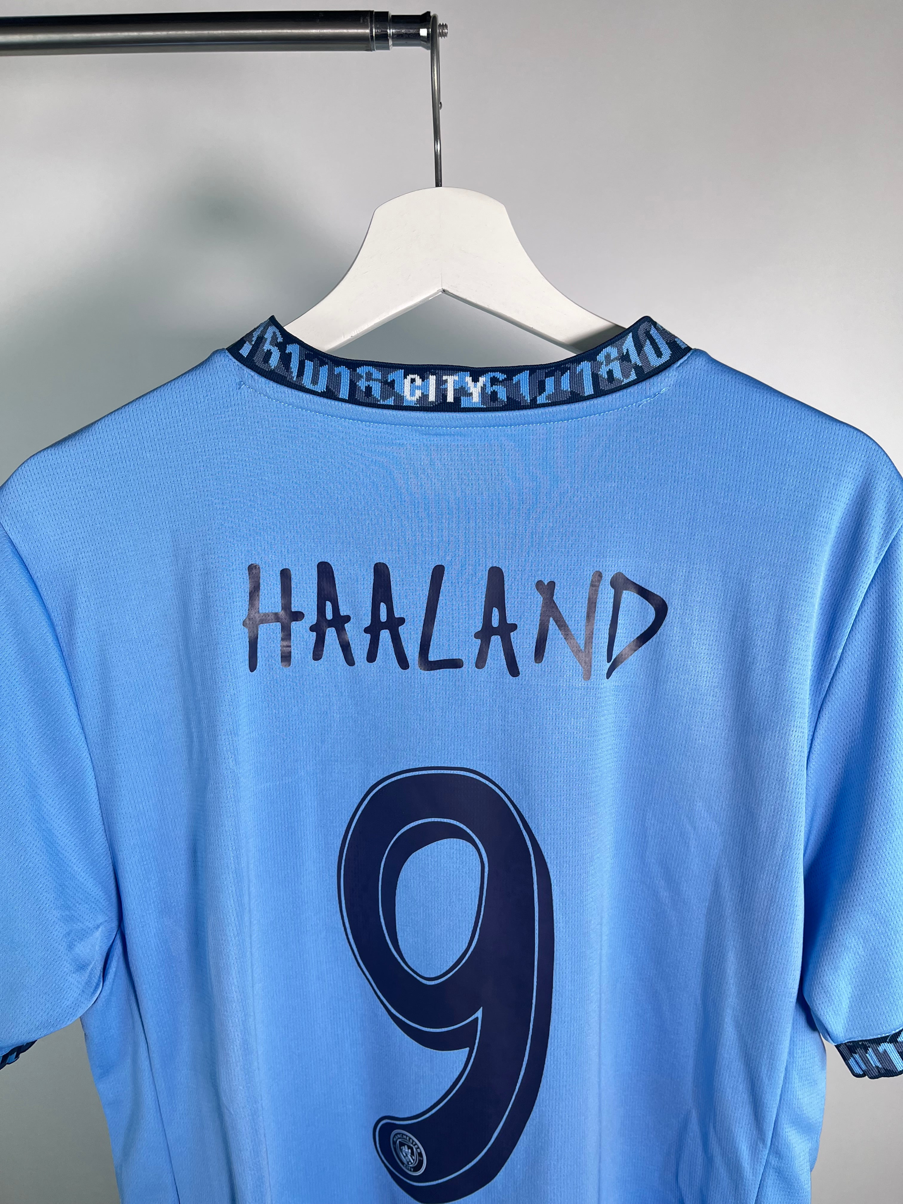 Jersey Manchester City Local 2024 2025 Erling Haaland (M)