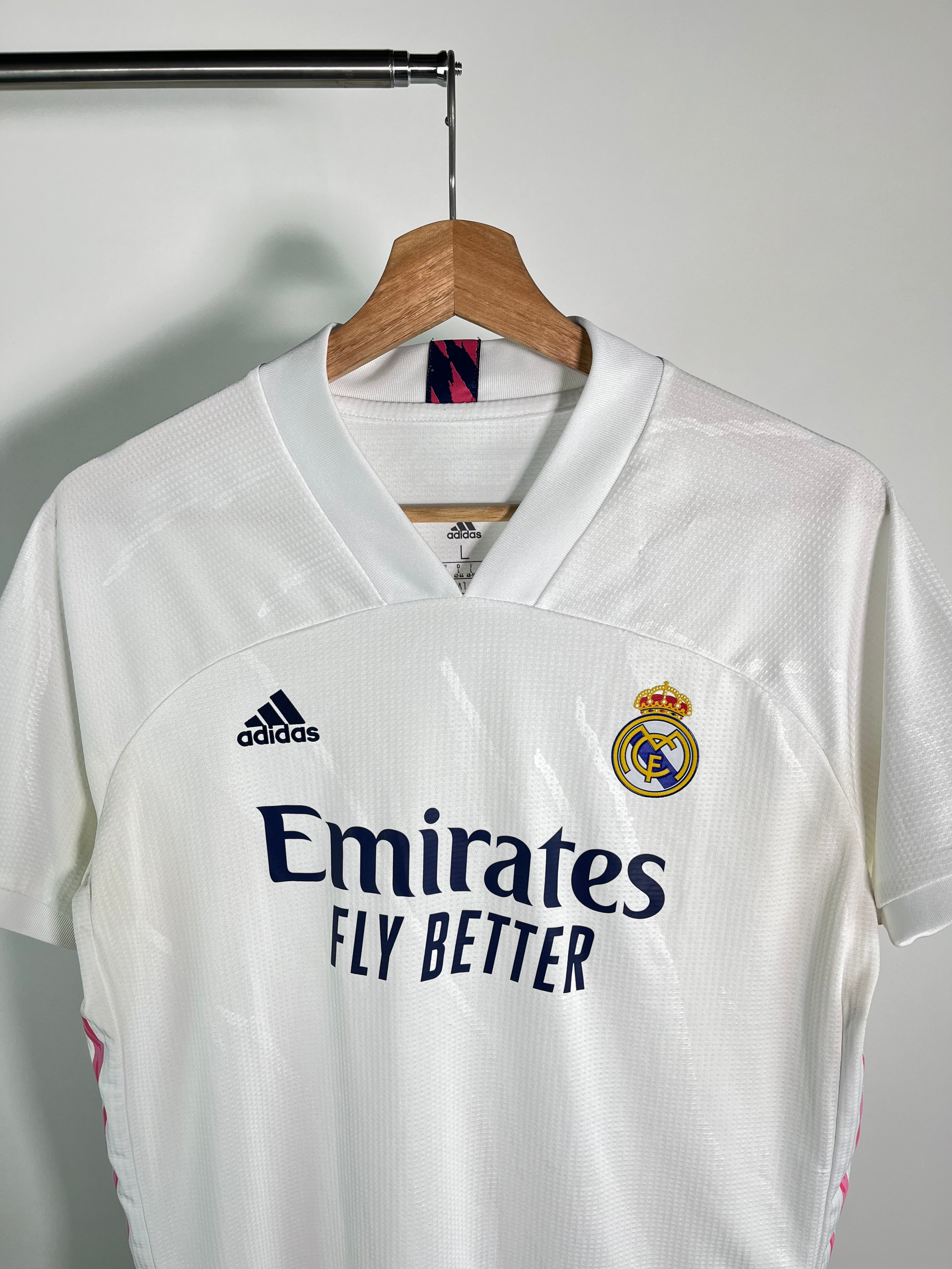 Jersey Real Madrid Local 2020 2021 Versión Jugador (L mujer)