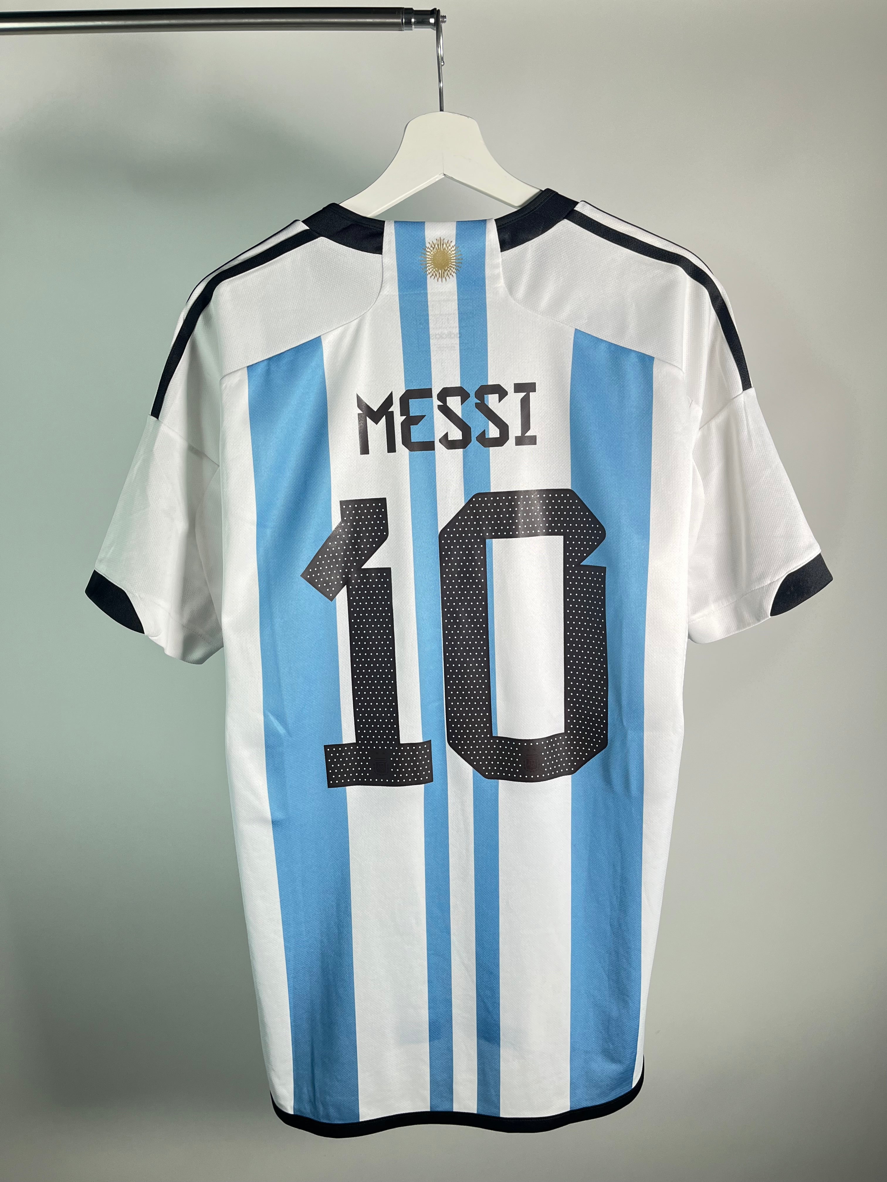 Jersey Argentina Local 2022 2024 Lionel Messi (L)