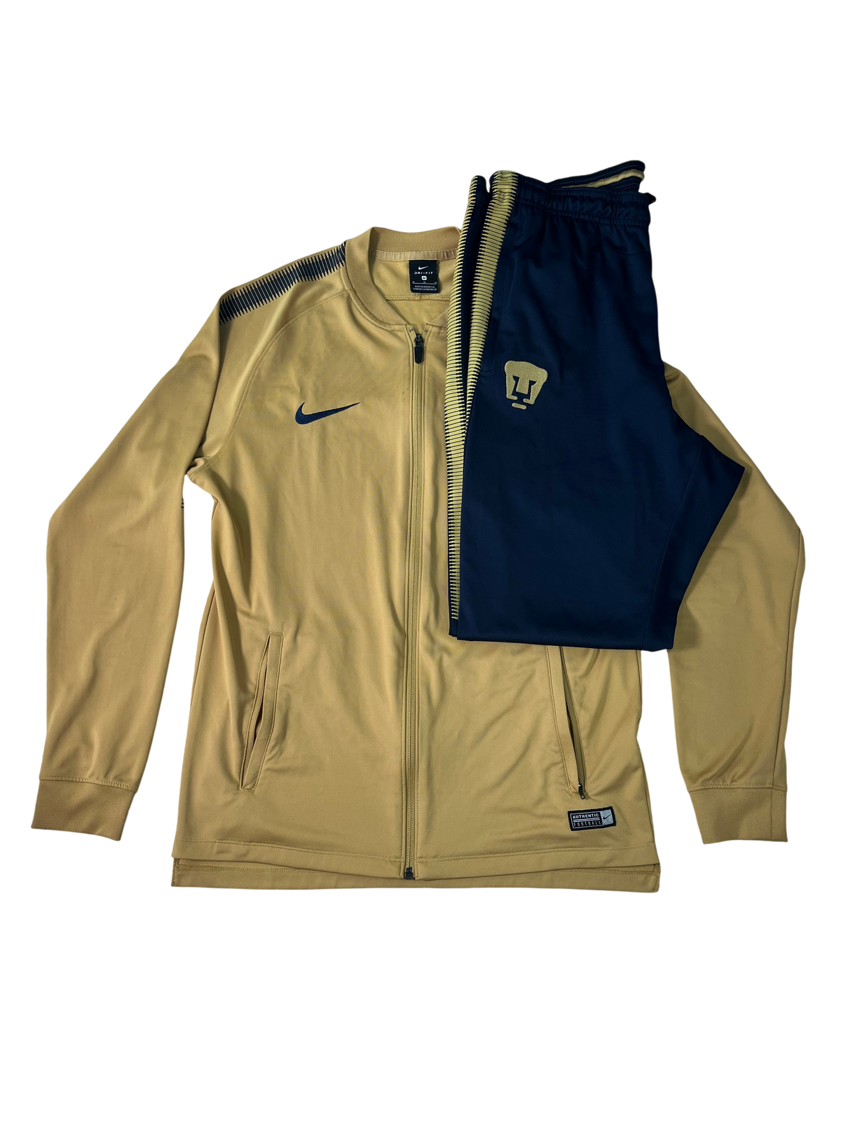 Conjunto Pumas 2017 2018 *Incluye Pants* (M)