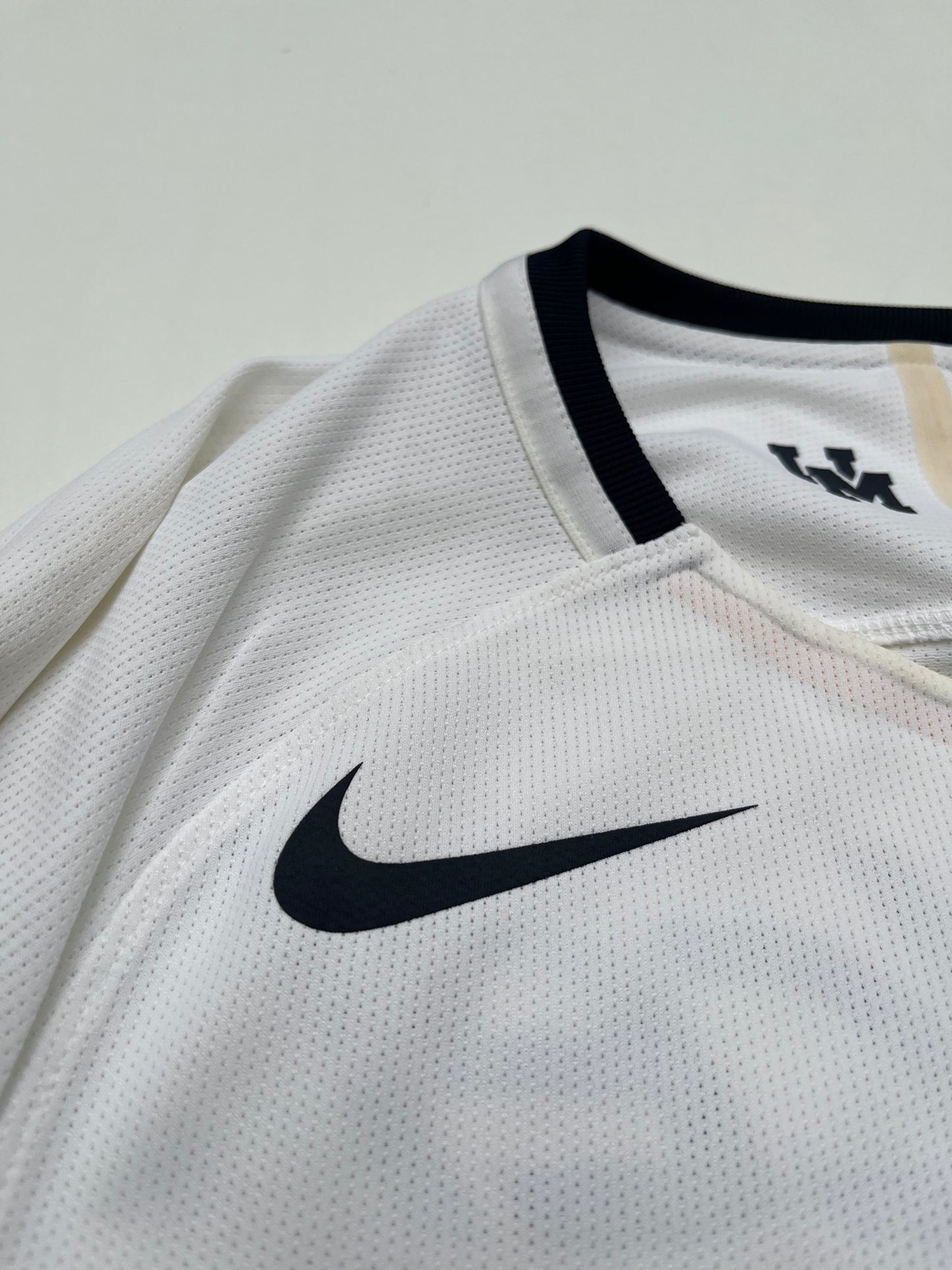 Jersey Pumas Local 2017 2018 Versión Utilería (S)