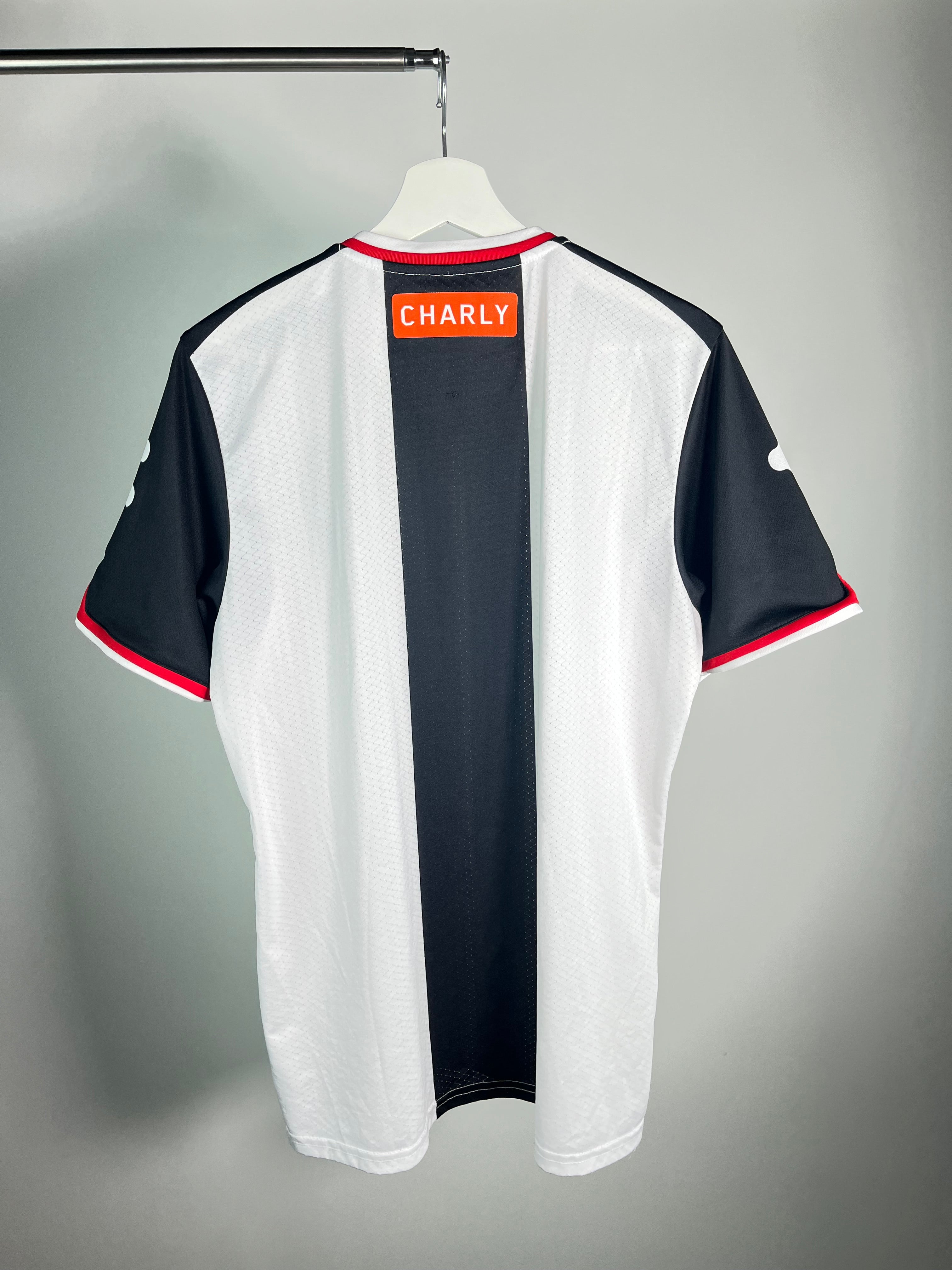 Jersey Club de Cuervos Local 2018 (L)