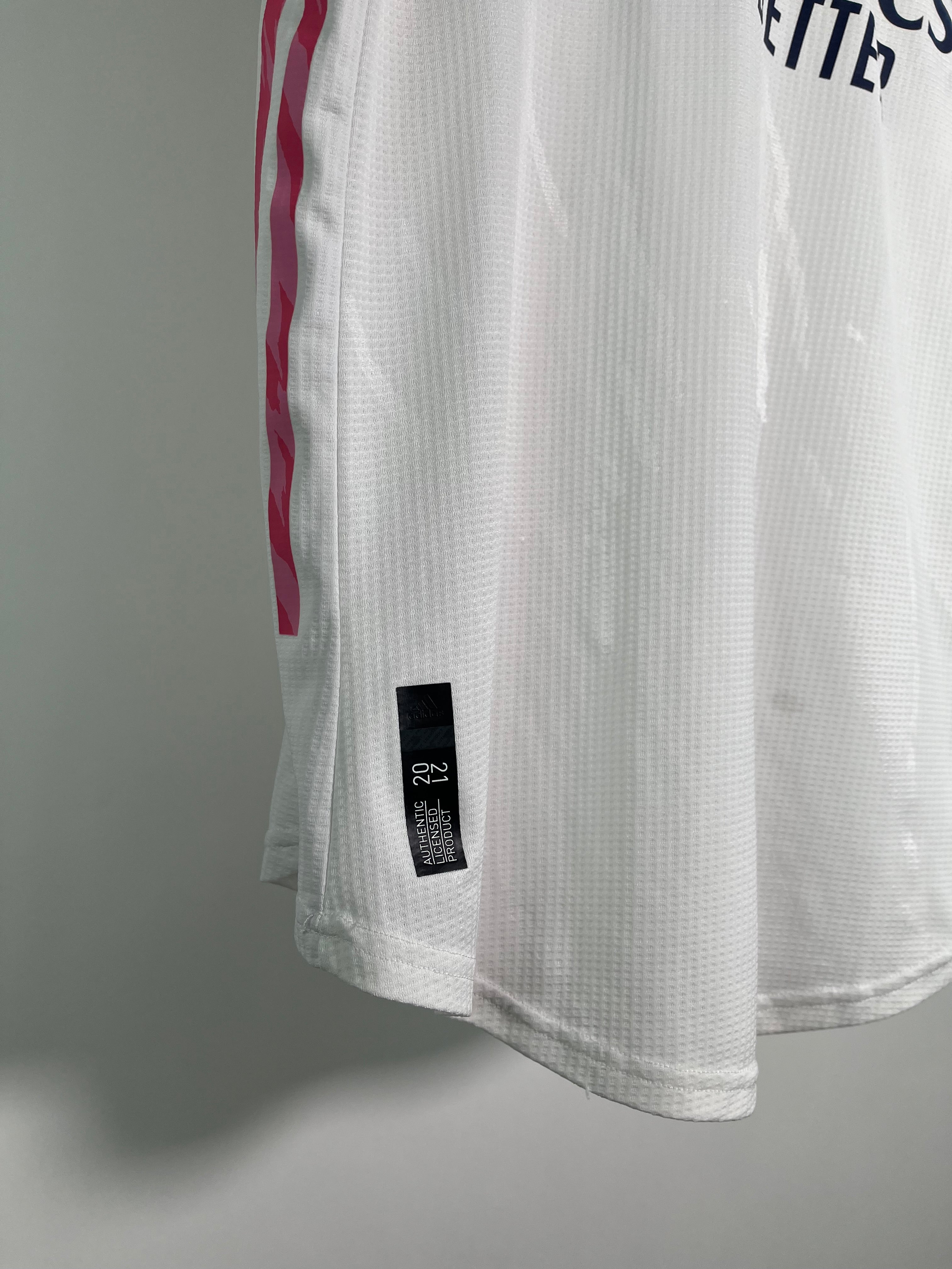 Jersey Real Madrid Local 2020 2021 Versión Jugador (L mujer)