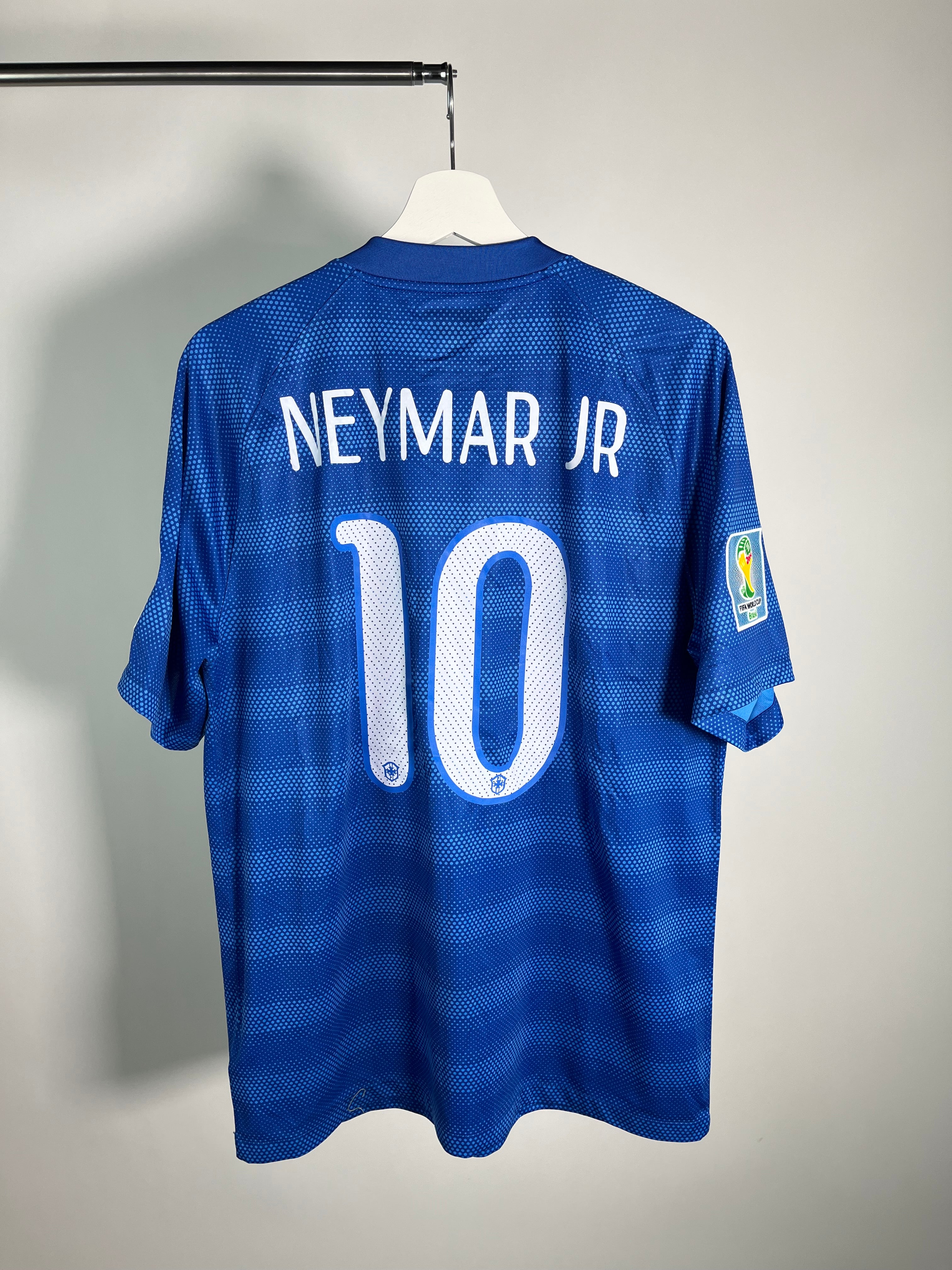 Jersey Brasil Visita 2014 2016 *Mundial Brasil* Neymar Jr (L)