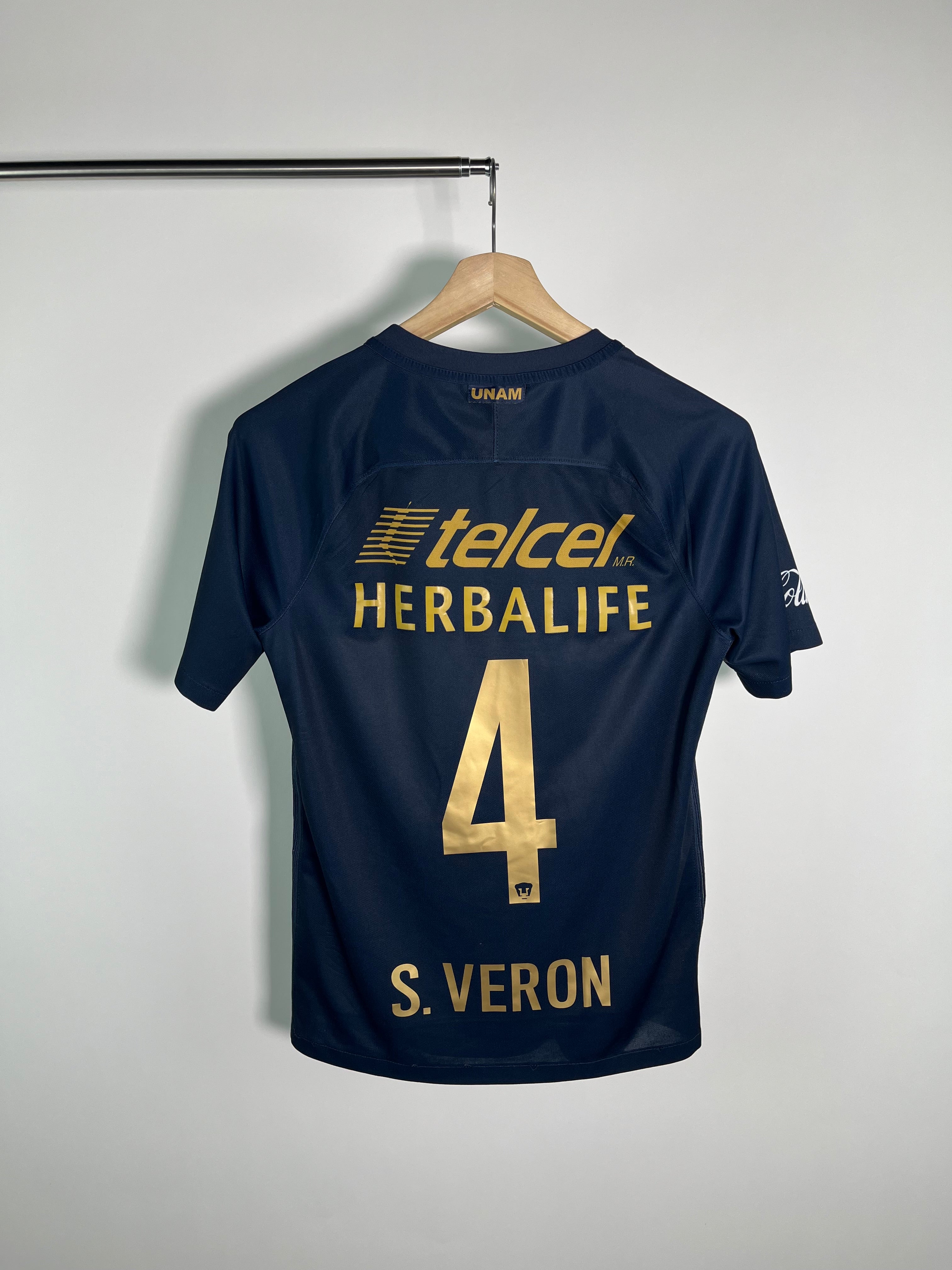 Jersey Pumas Visita 2016 2017 *Mural* Darío Verón (S)