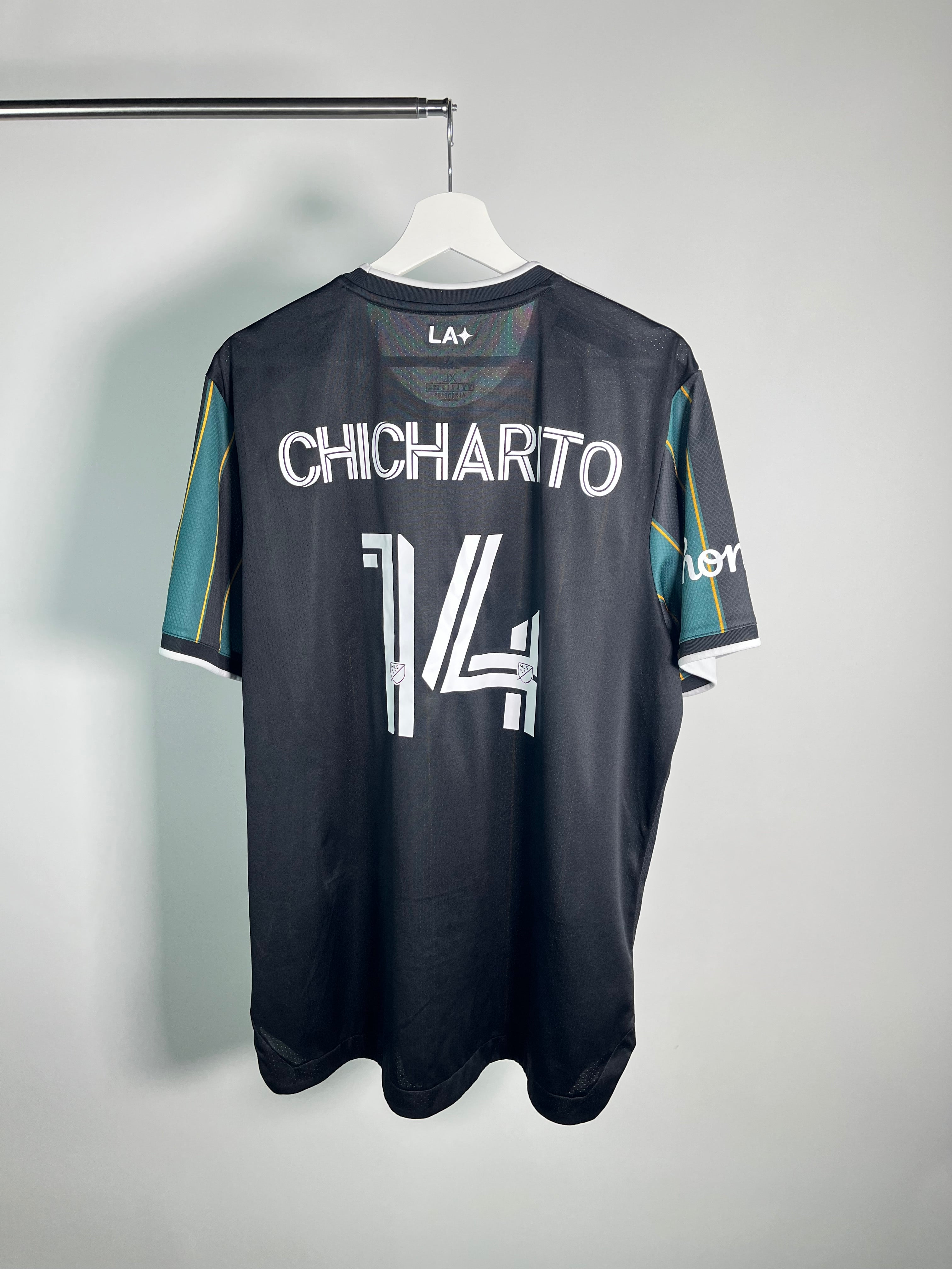 Jersey LA Galaxy Visita 2021 2022 Versión Jugador Chicharito (XL)