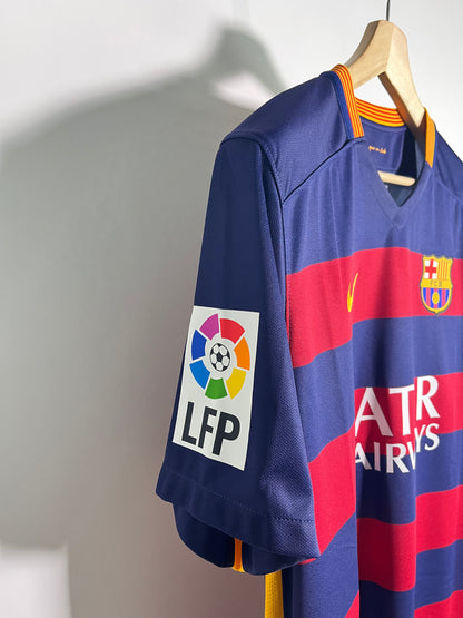 Jersey Barcelona Local 2015 2016 Lionel Messi (L)