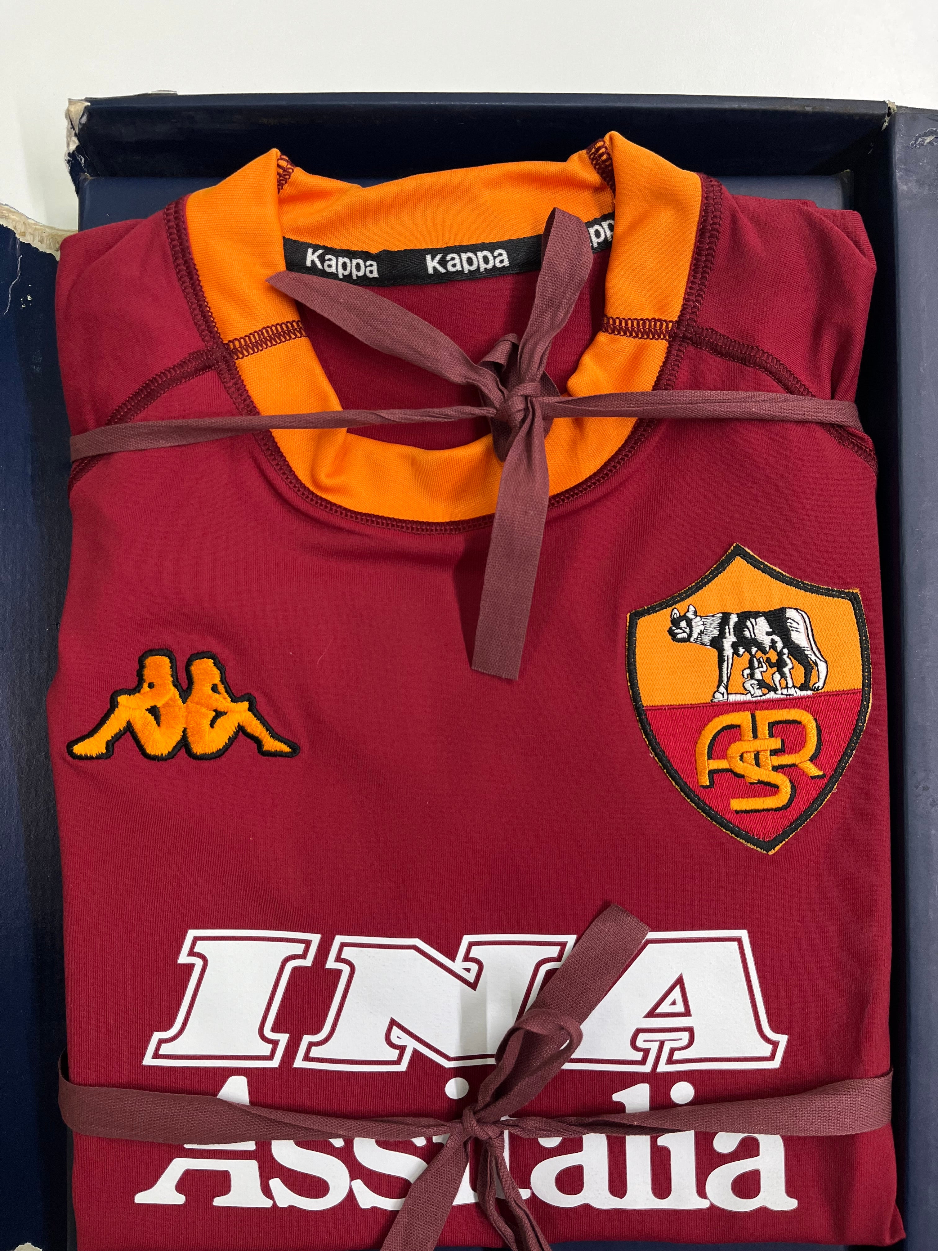 Jersey Roma Local Especial 2000 2001 Foliada 9521 de 10000 piezas *Incluye Caja* (XL)
