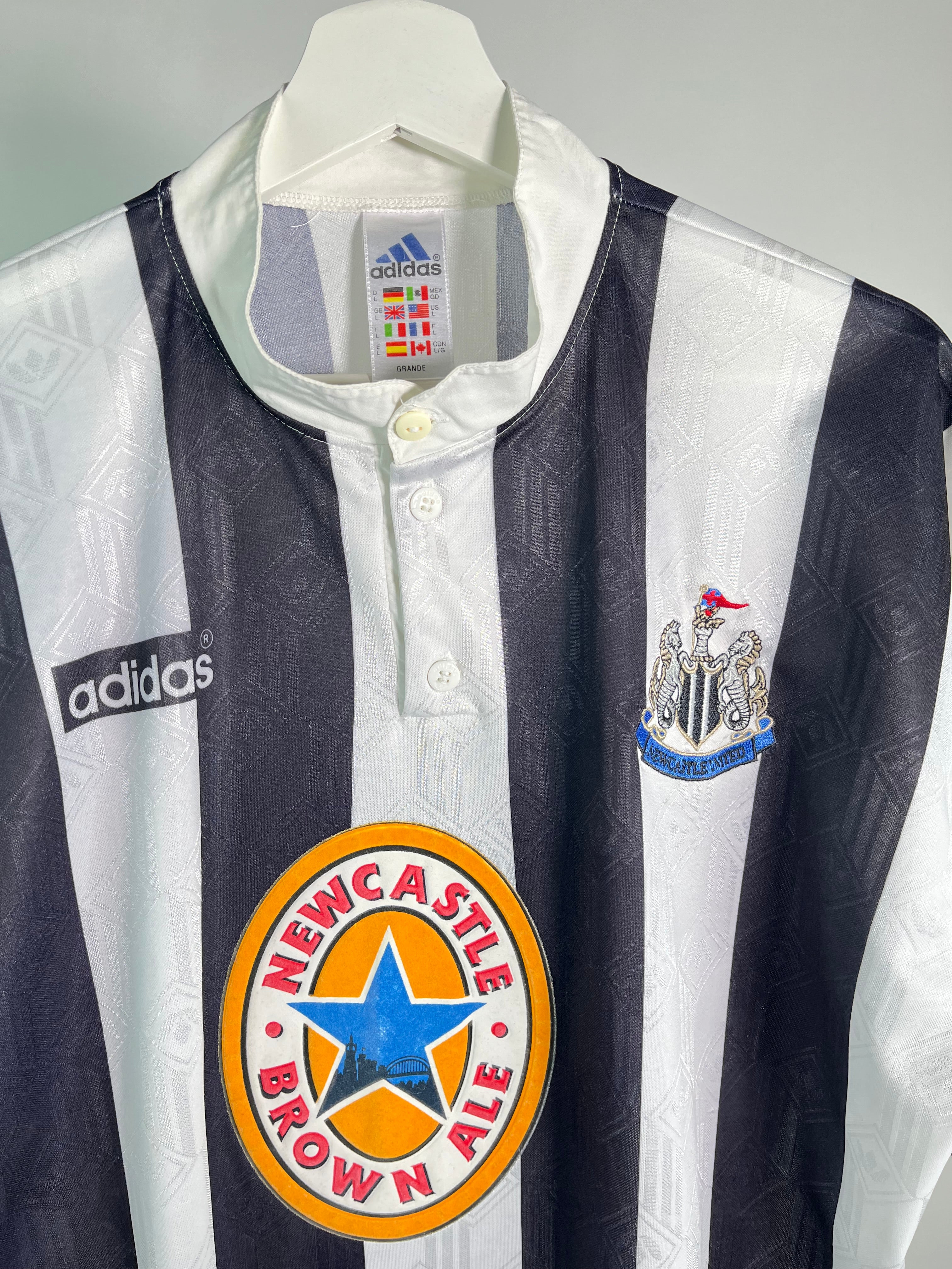 Jersey Newcastle Local 1996 1997 Alan Shearer (L)