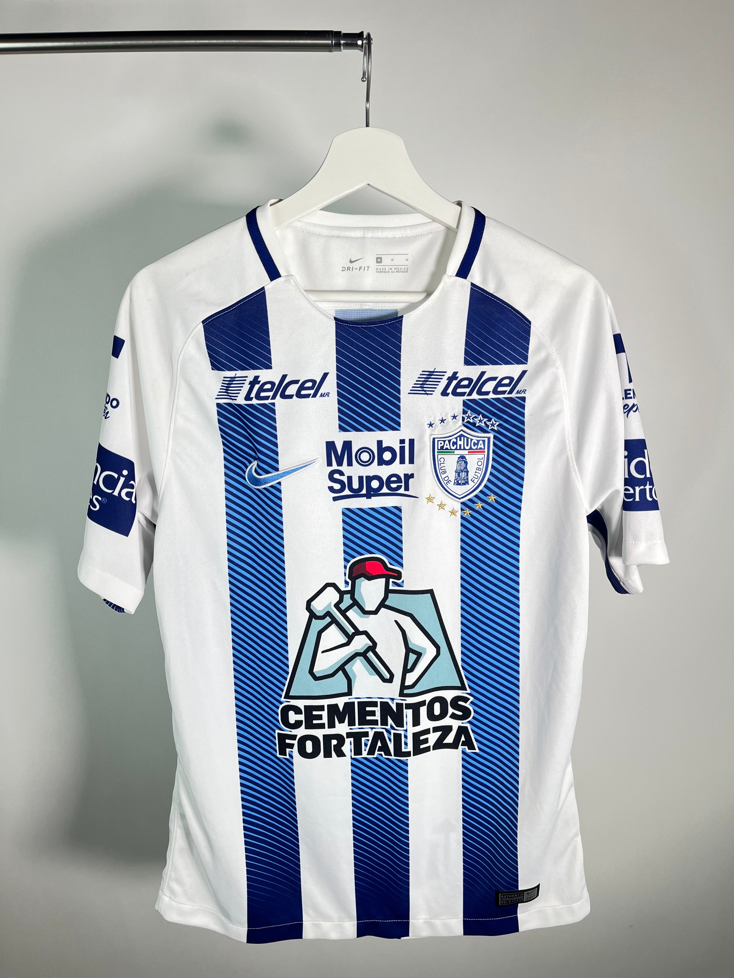 Jersey Pachuca Local 2017 2018 Autografiado Oscar Pérez (M)
