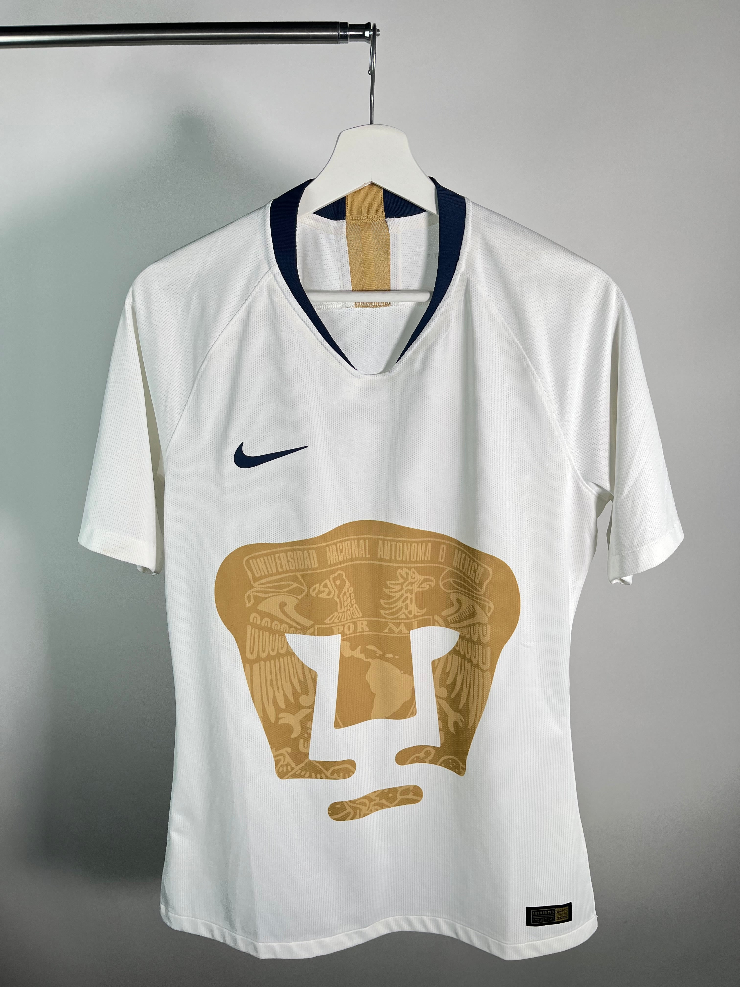 Jersey Pumas Local 2018 2019 Utilería (M)