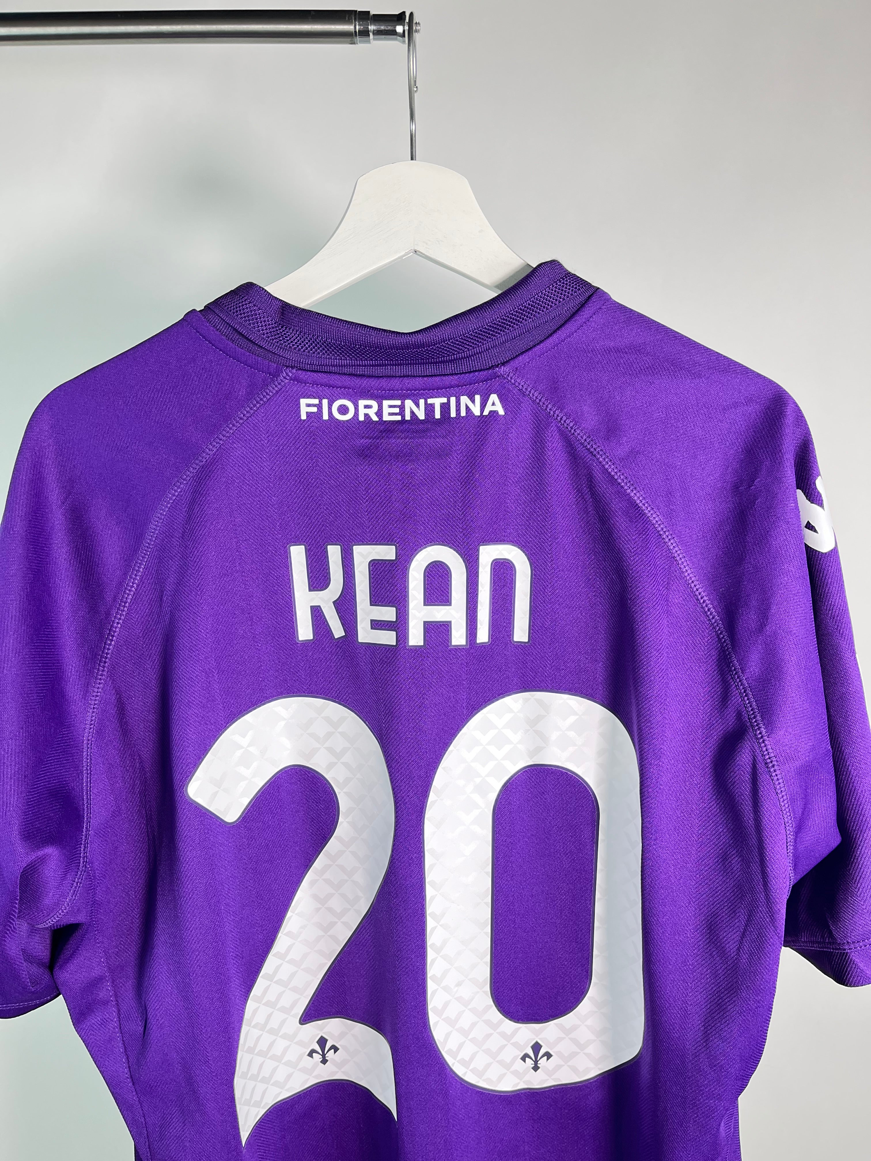 Jersey Fiorentina Local 2024 2025 Versión Jugador *Kombat* Moise Kean (XXL)