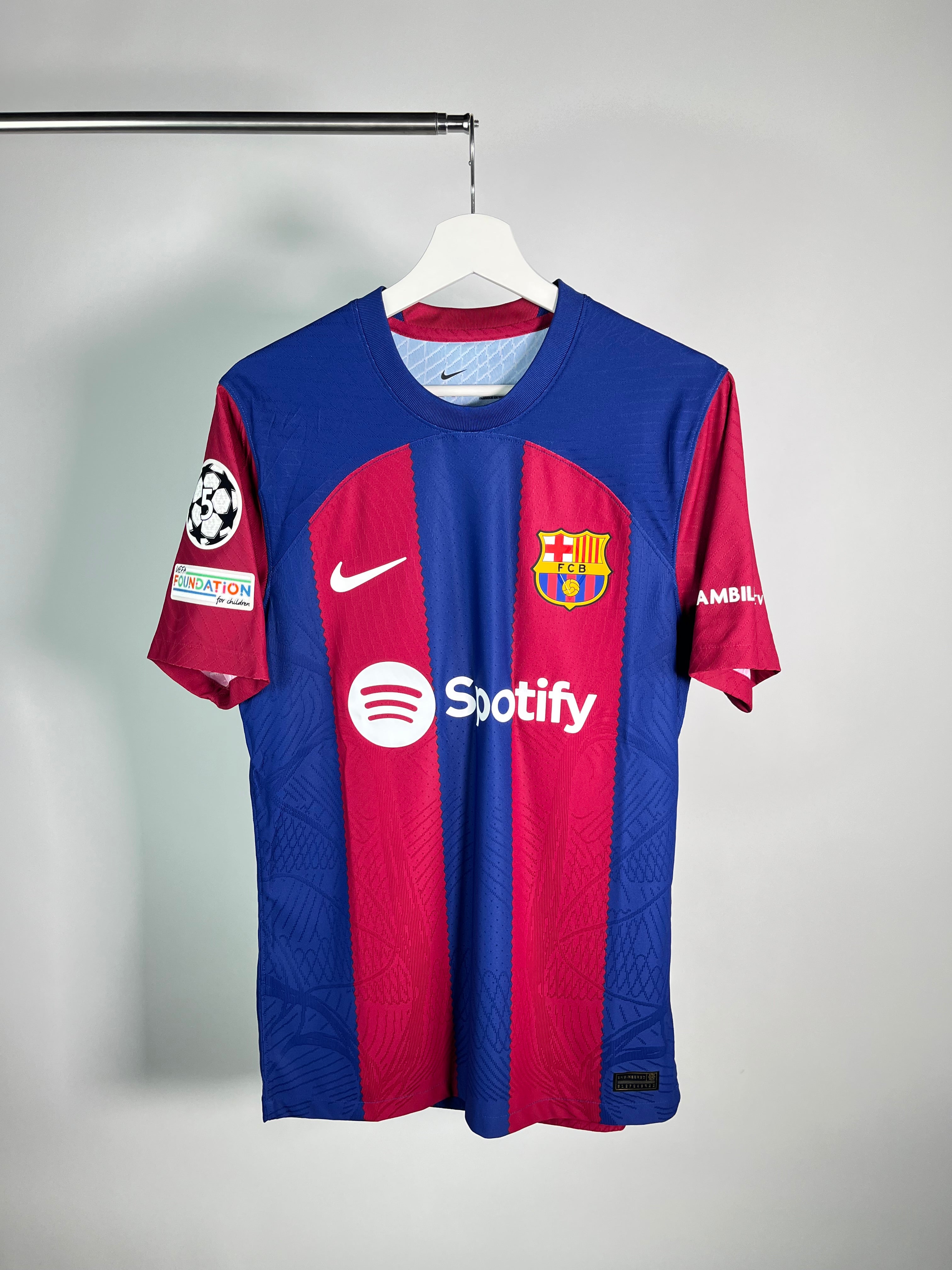 Jersey Barcelona Local 2023 2024 *Champions League* Versión Jugador (S)