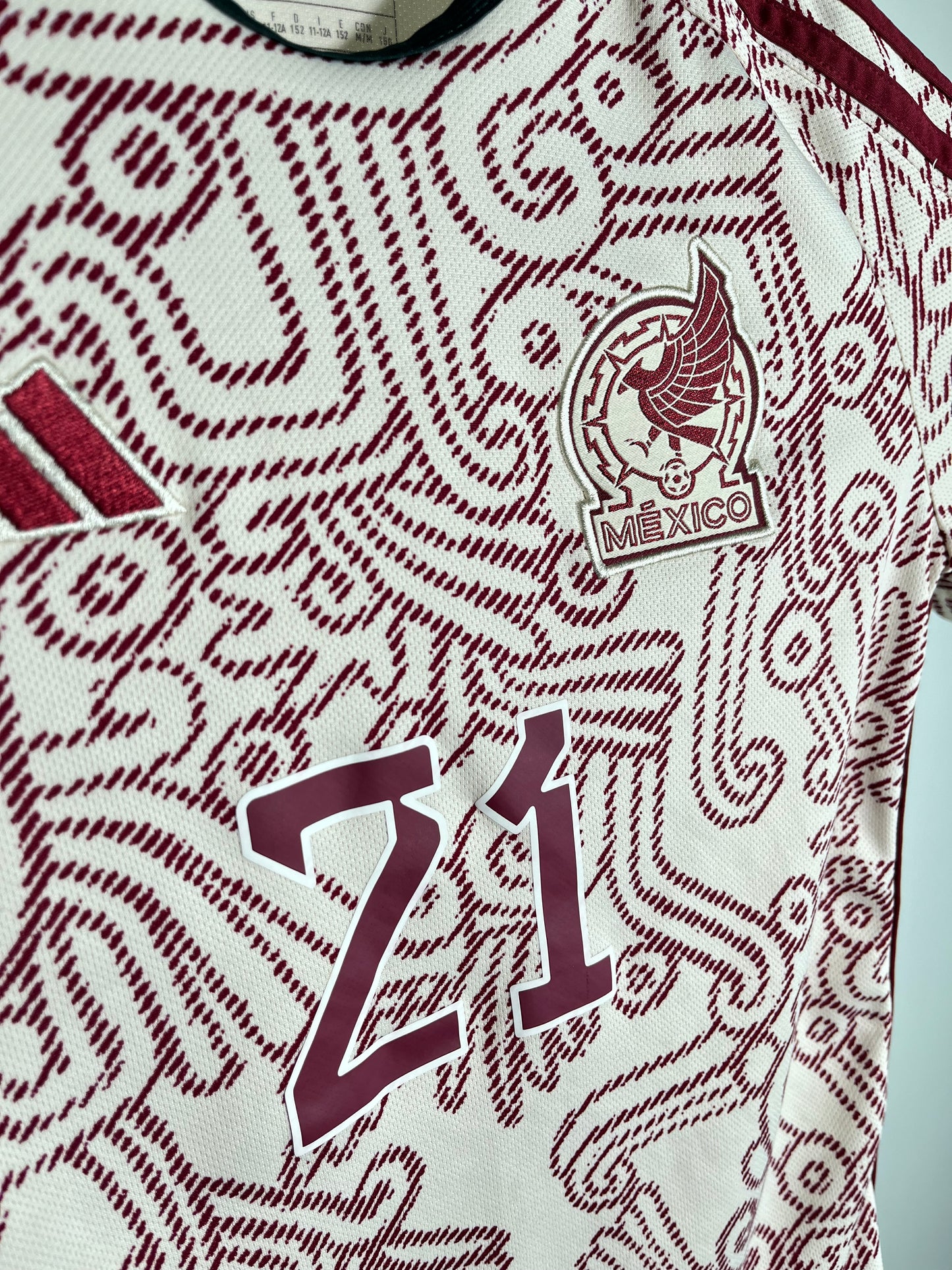 Jersey México Visita 2022 2023 César “Chino” Huerta (M niño)