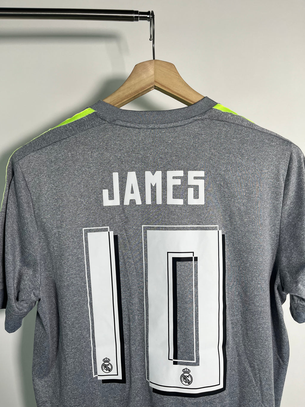 Jersey Real Madrid Visita 2015 2016 James Rodríguez (M)