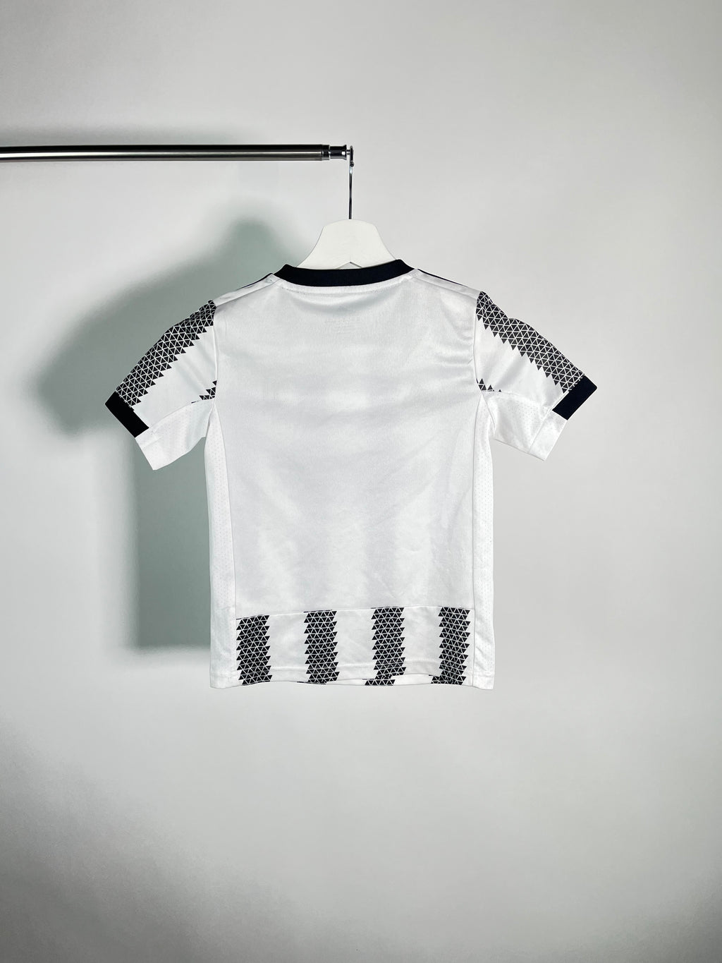 Jersey Juventus Local 2022 2023 (XS Niño)