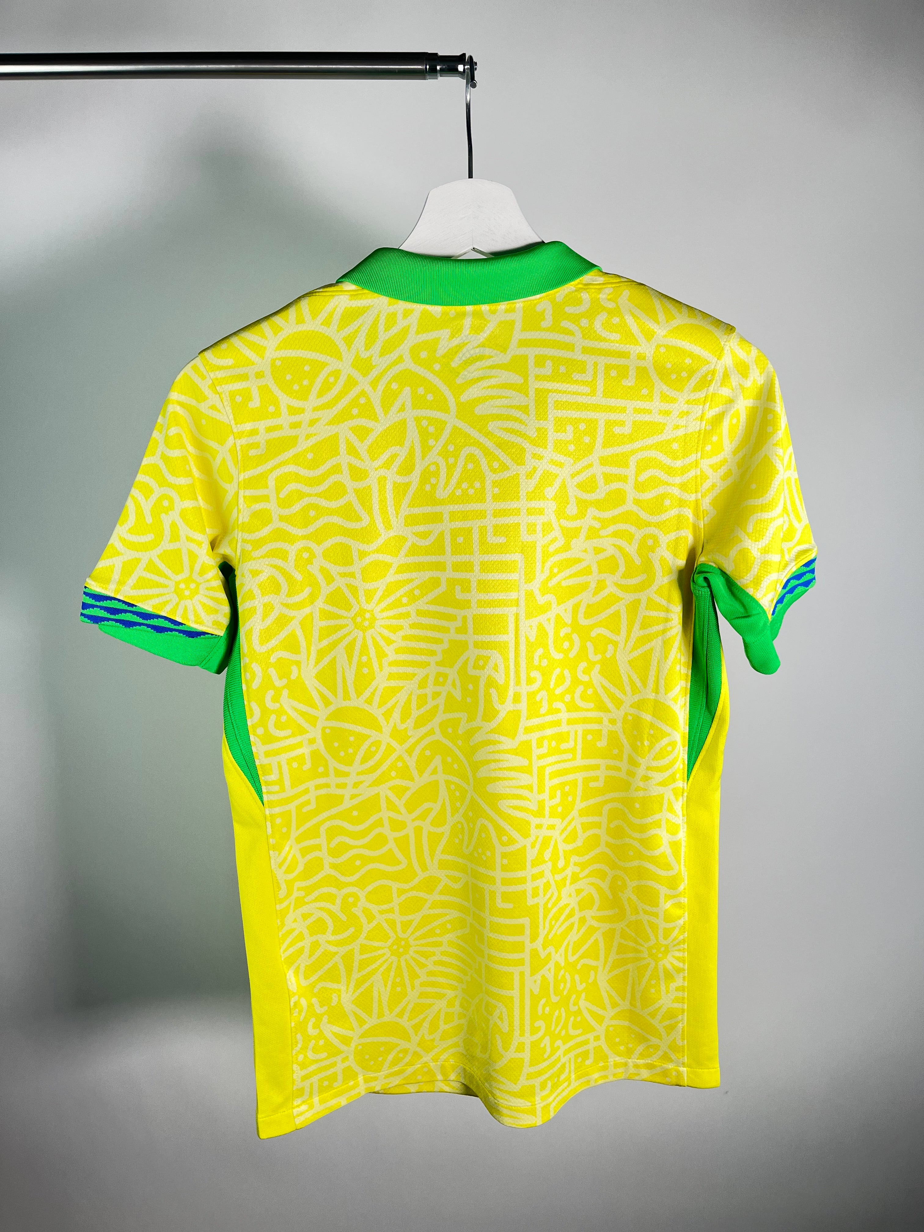 Jersey Brasil Local 2024 2026 (L Mujer)
