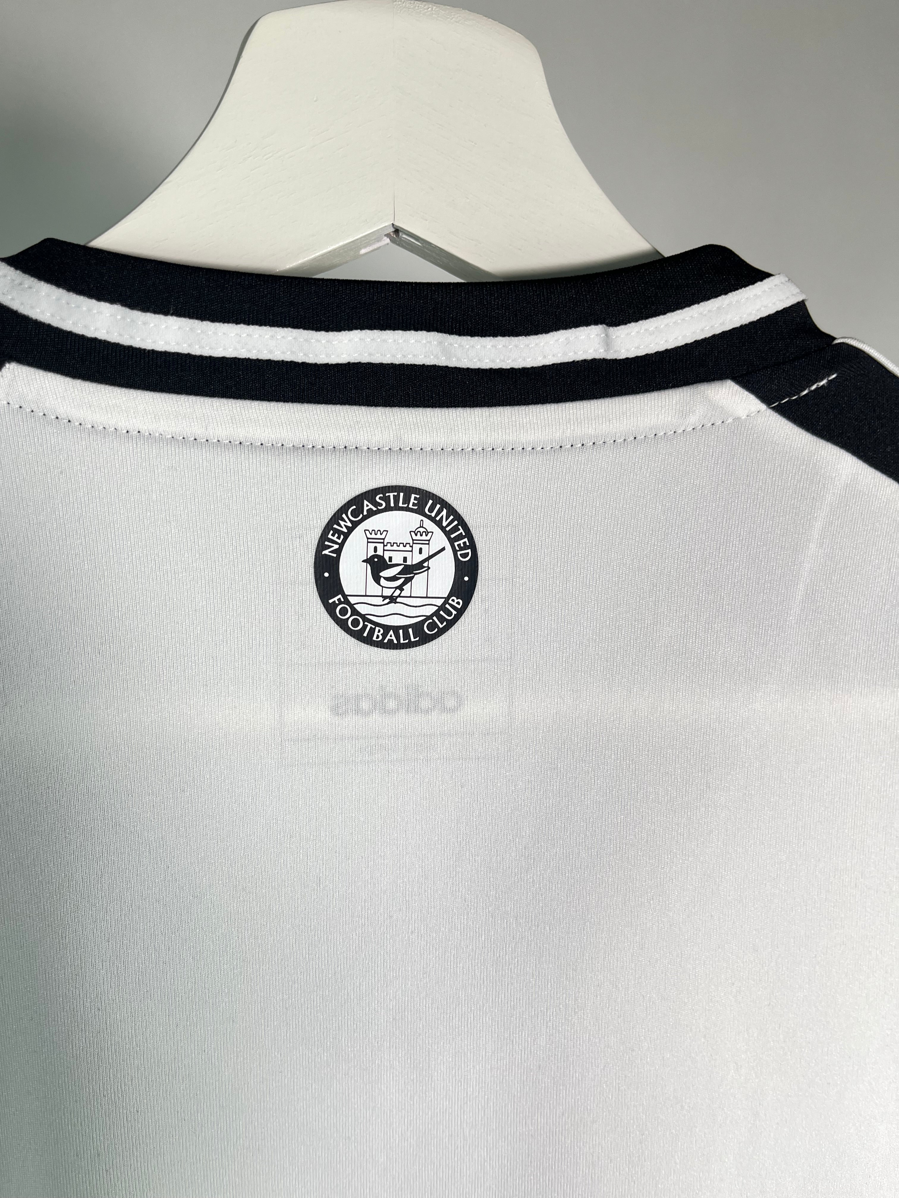 Jersey Newcastle Local 2024 2025 *C/Etiquetas* (M)
