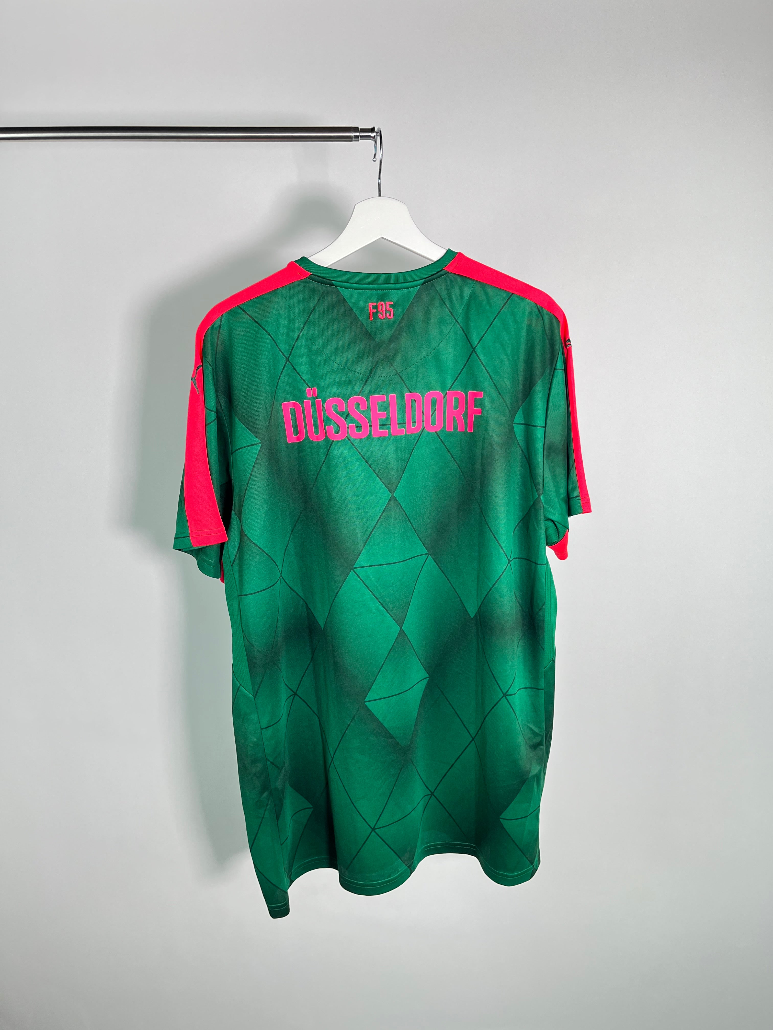 Jersey Fortuna Dusseldorf Tercera 2015 2016 *C/Etiquetas*(XL)