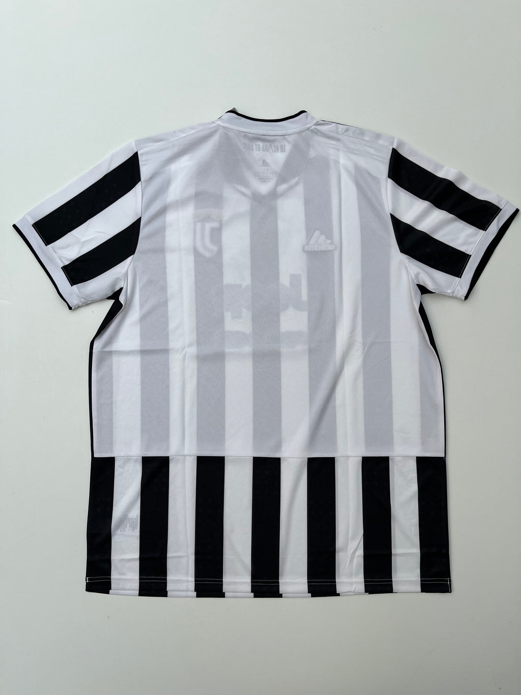 Jersey Juventus Local 2021 2022 (XL)