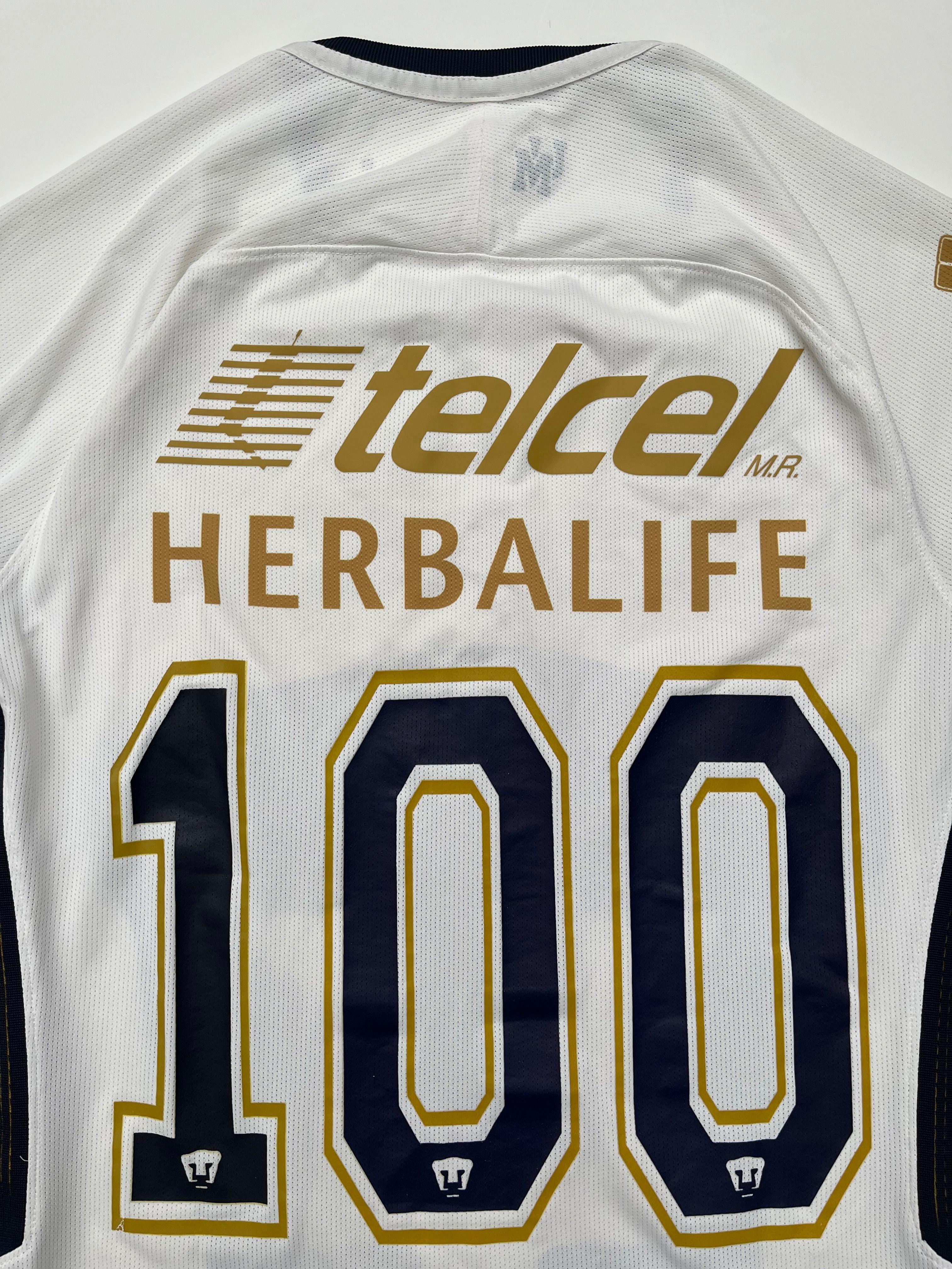 Jersey Pumas Local 2017 2018 Utilería (S)